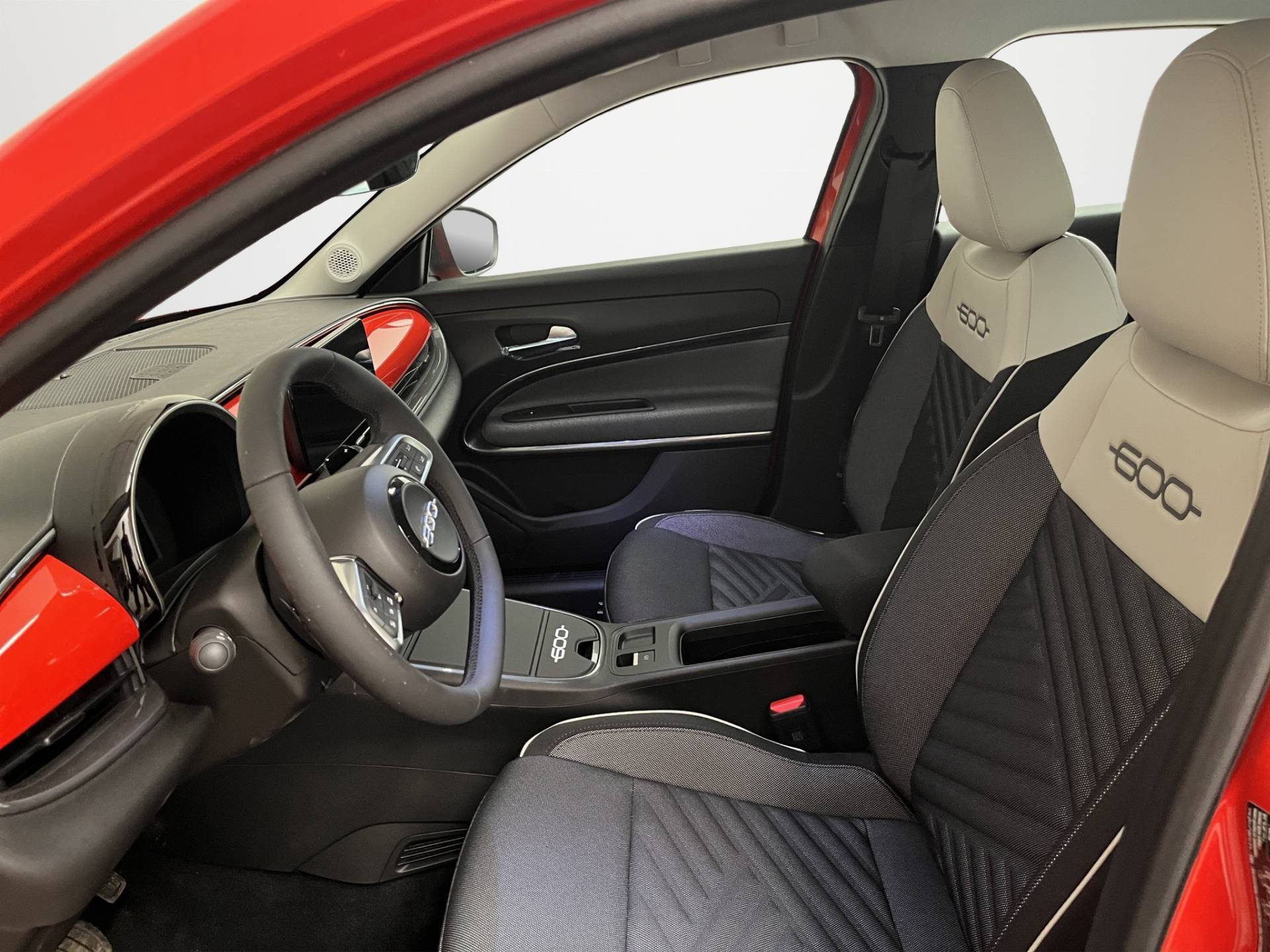 FIAT 600 600 1.2 hybrid Icon 145cv auto usata in pronta consegna - Brandini