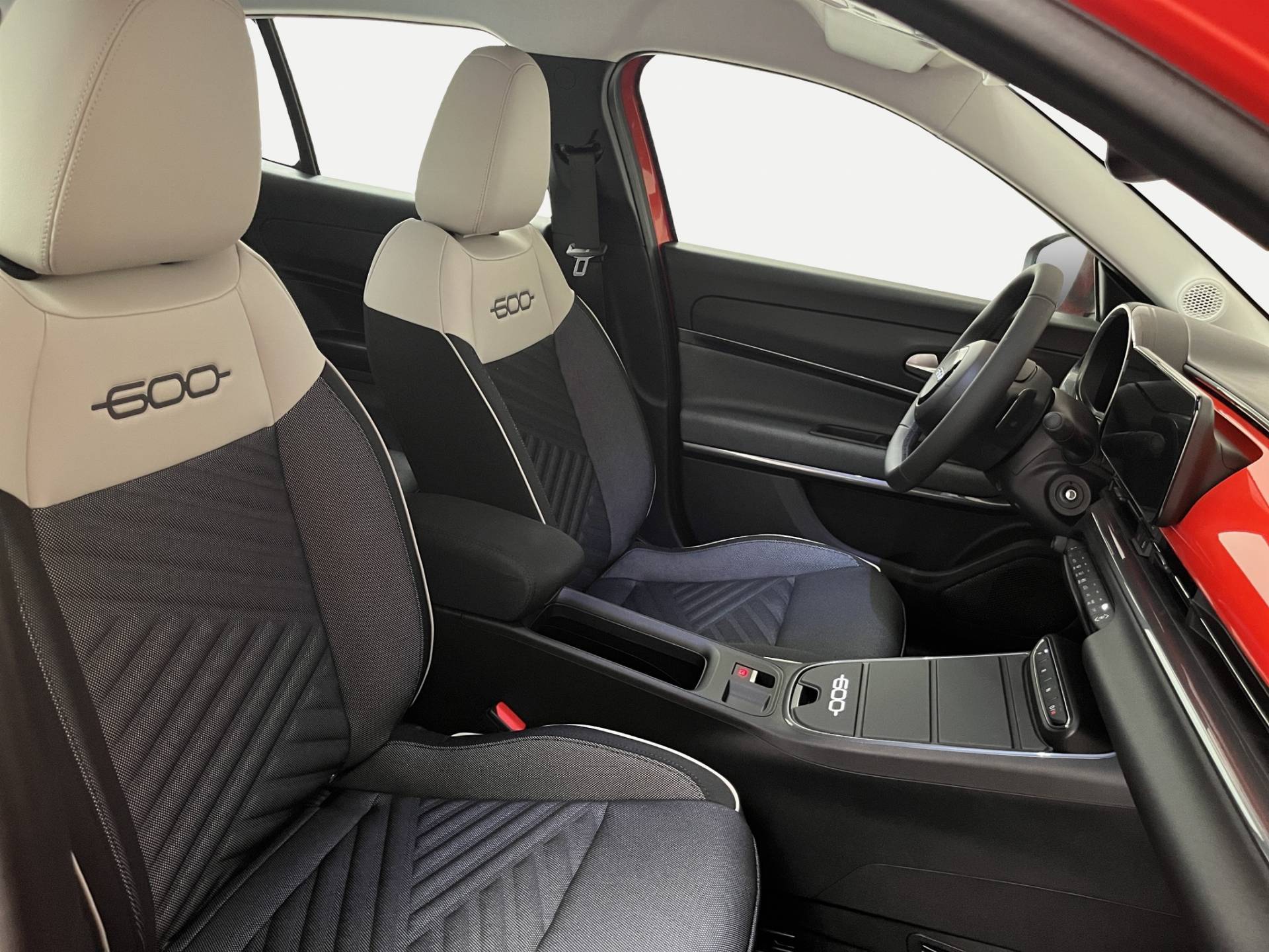 FIAT 600 600 1.2 hybrid Icon 145cv auto usata in pronta consegna - Brandini