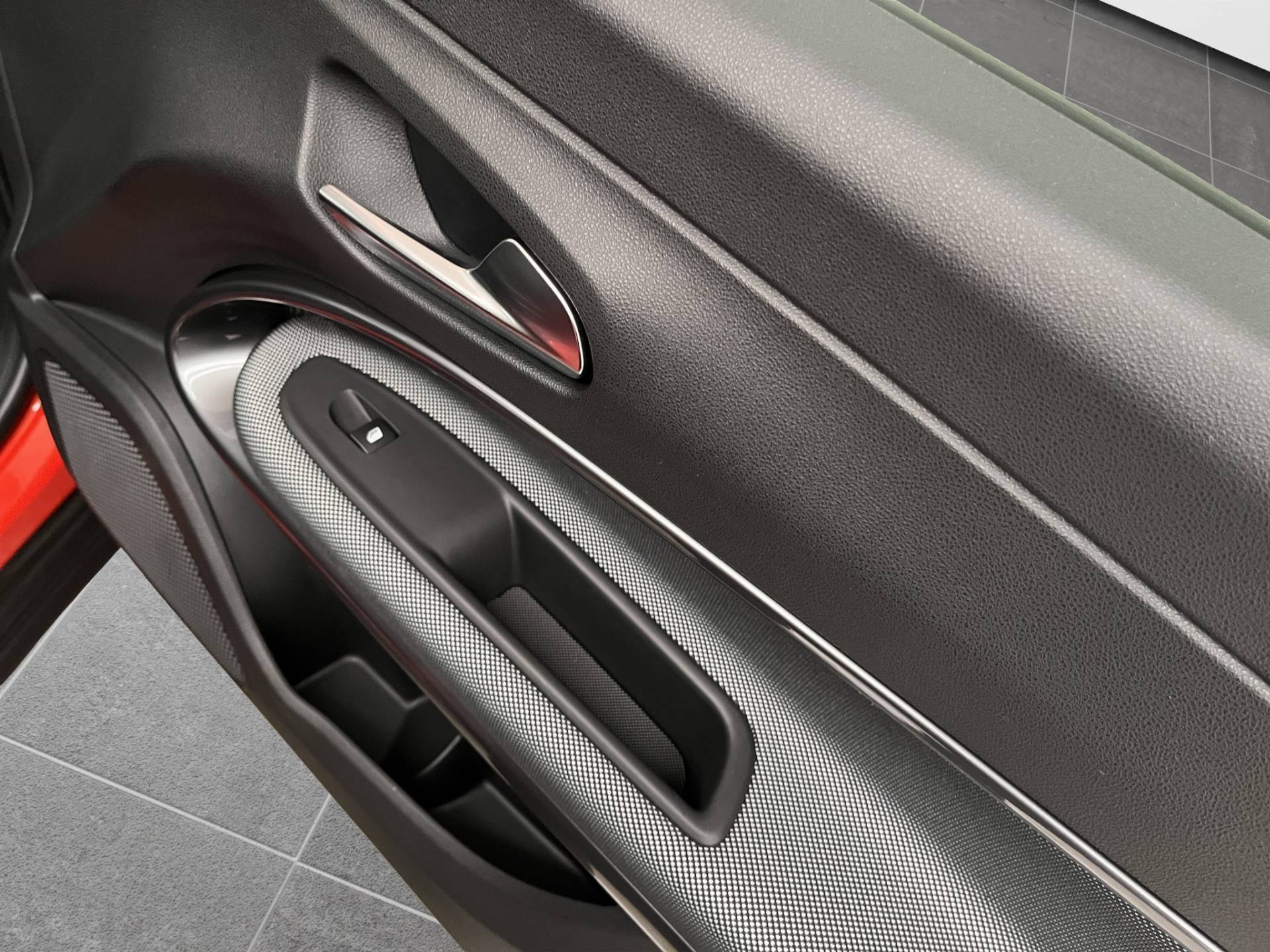 FIAT 600 600 1.2 hybrid Icon 145cv auto usata in pronta consegna - Brandini