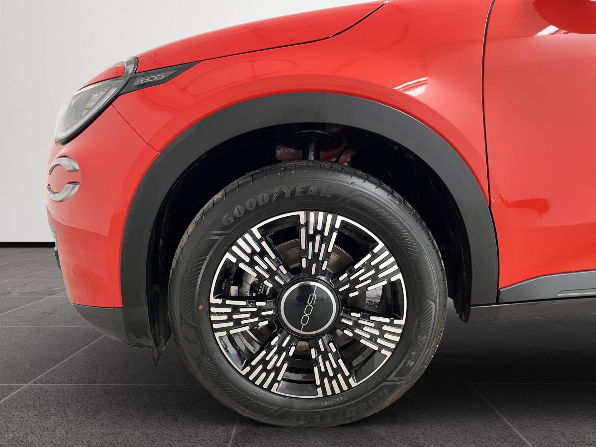 FIAT 600 600 1.2 hybrid Icon 145cv auto usata in pronta consegna - Brandini