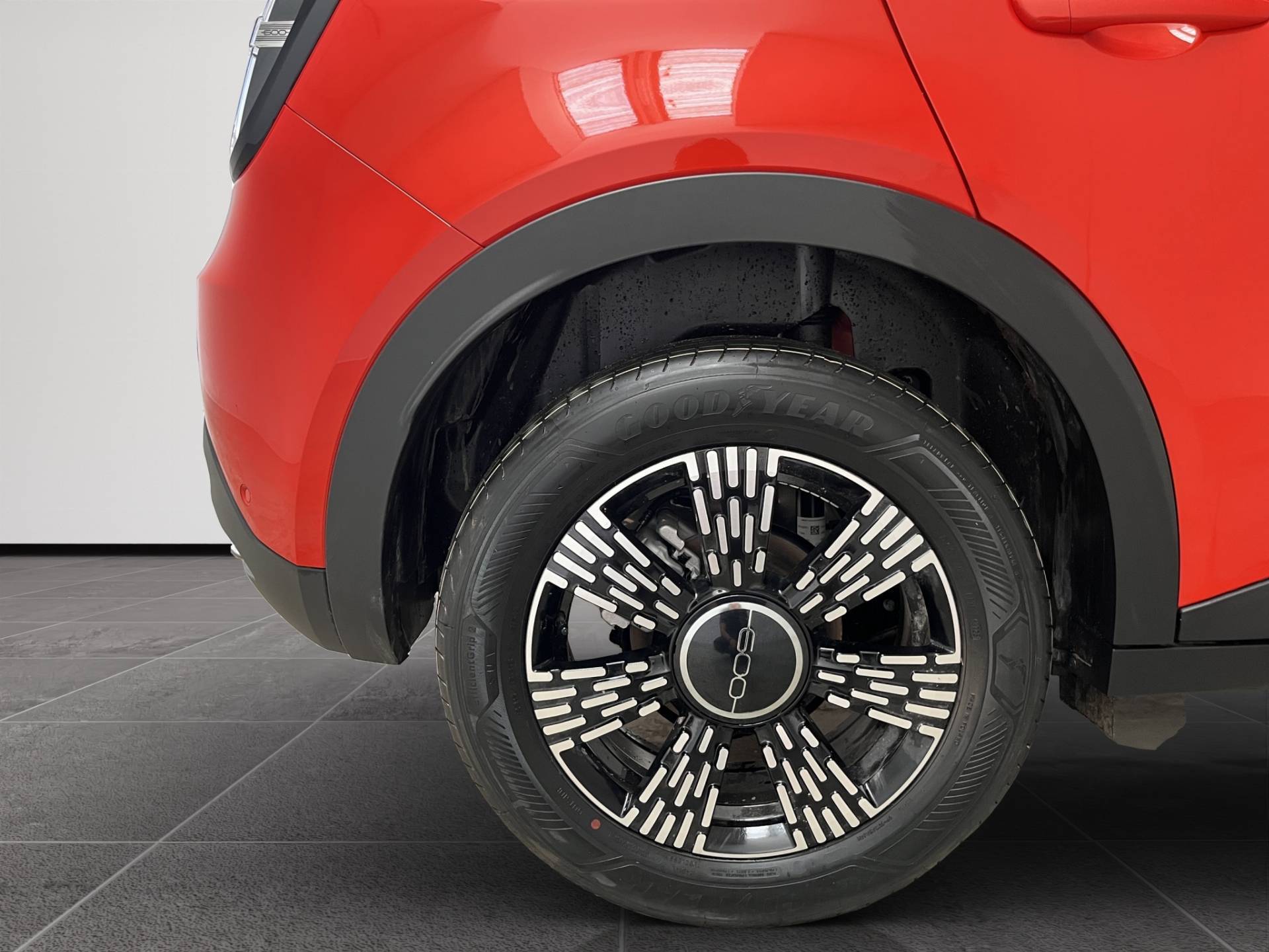 FIAT 600 600 1.2 hybrid Icon 145cv auto usata in pronta consegna - Brandini