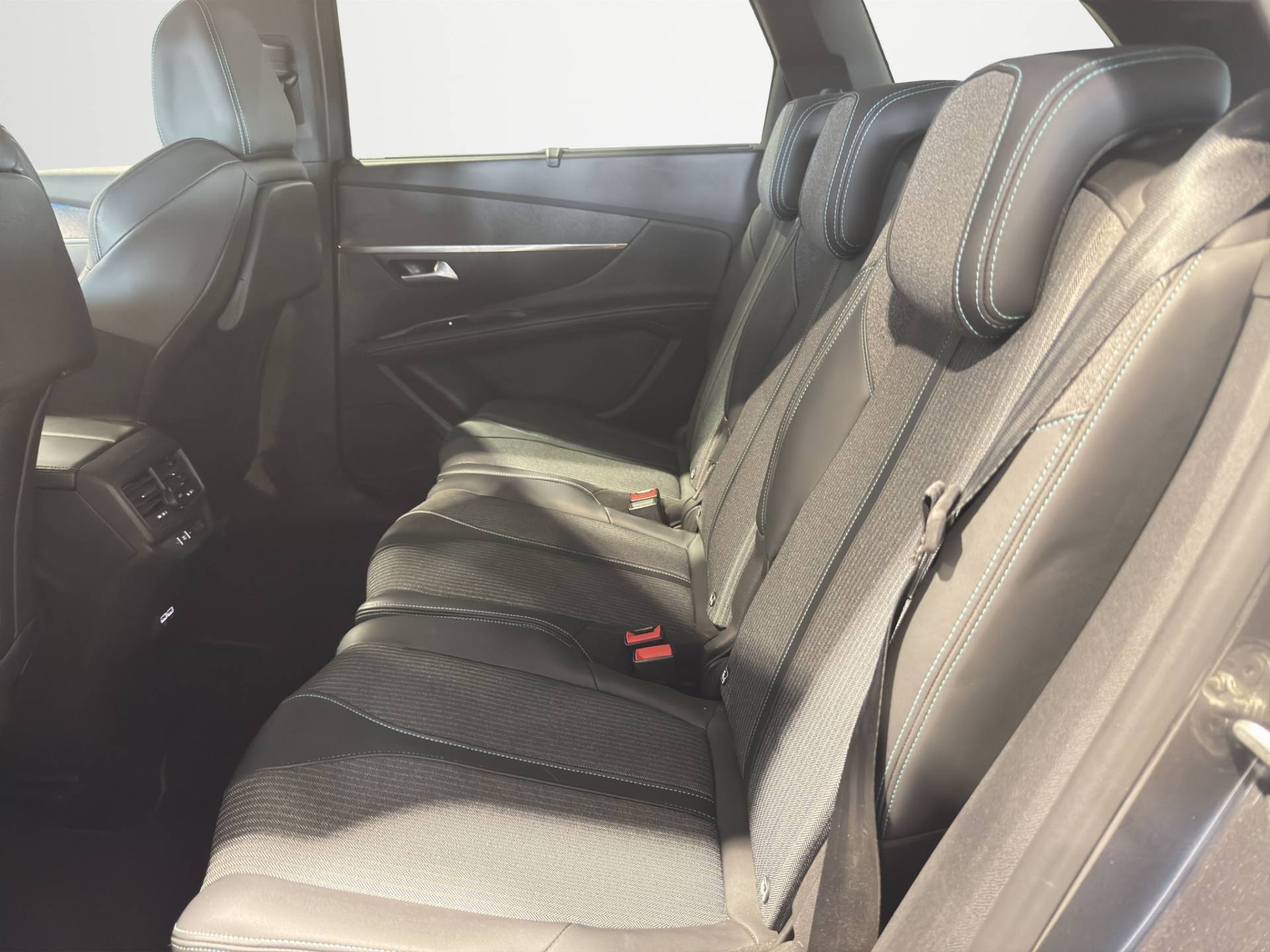 Auto Venduta - PEUGEOT 5008 5008 1.5 bluehdi Allure Pack s&s 130cv eat8 usata in pronta consegna - Brandini