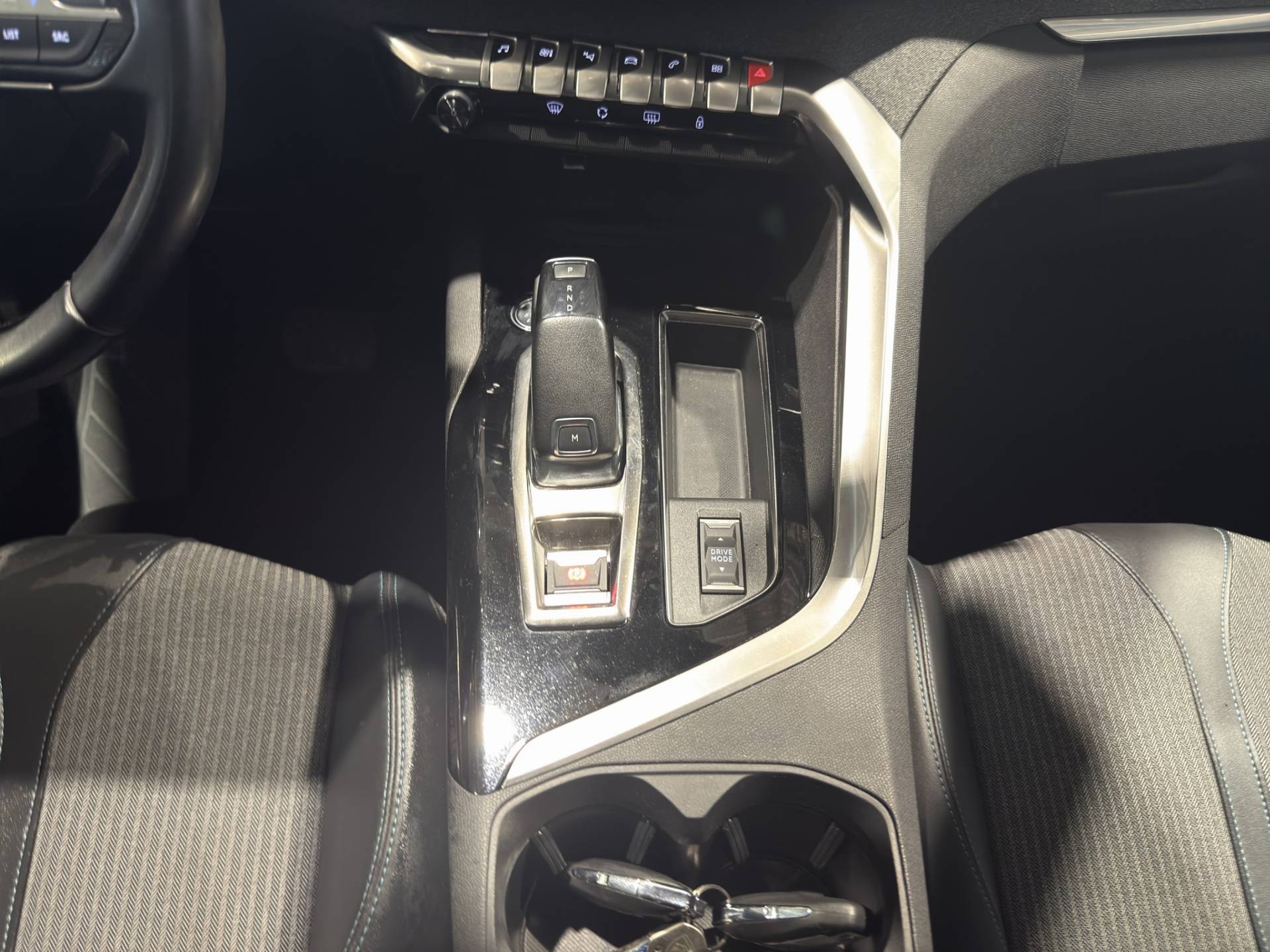 Auto Venduta - PEUGEOT 5008 5008 1.5 bluehdi Allure Pack s&s 130cv eat8 usata in pronta consegna - Brandini