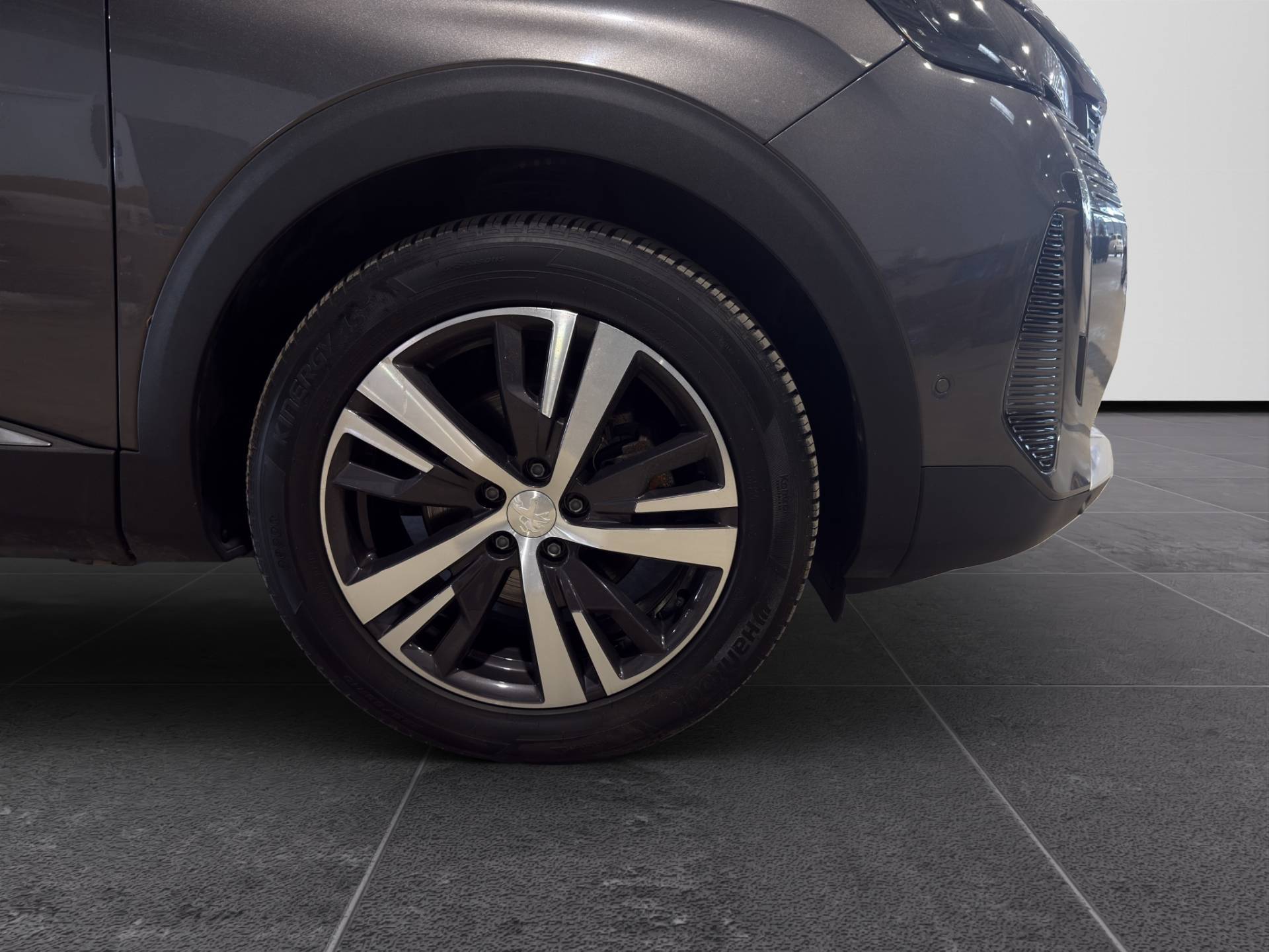 Auto Venduta - PEUGEOT 5008 5008 1.5 bluehdi Allure Pack s&s 130cv eat8 usata in pronta consegna - Brandini