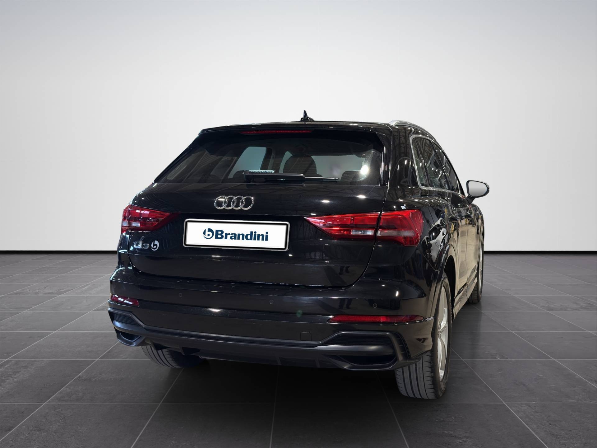 Auto Venduta - AUDI Q3 Q3 35 2.0 tdi S Line Edition s-tronic usata in pronta consegna - Brandini