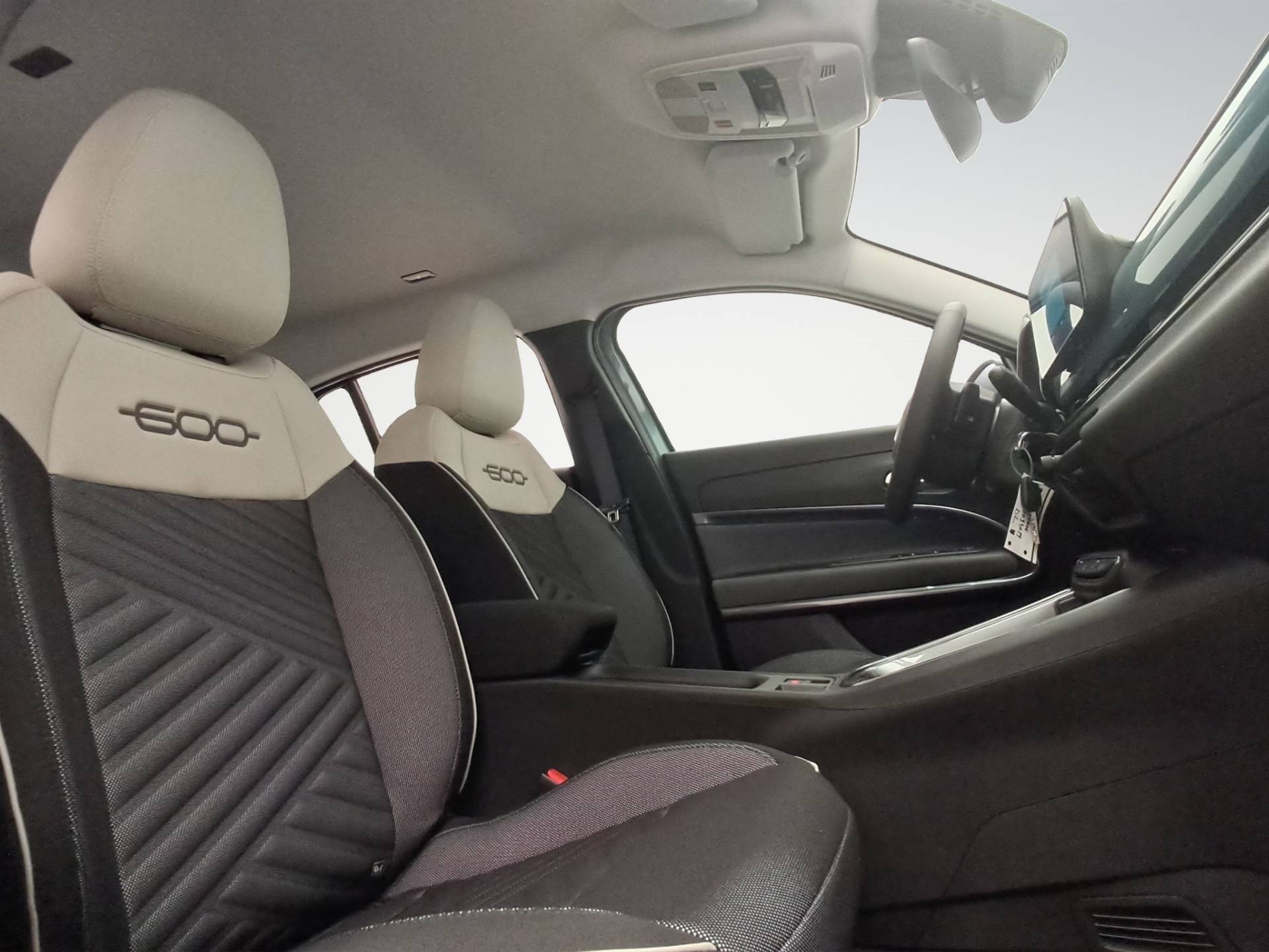 FIAT 600 600 1.2 hybrid Icon 145cv auto usata in pronta consegna - Brandini