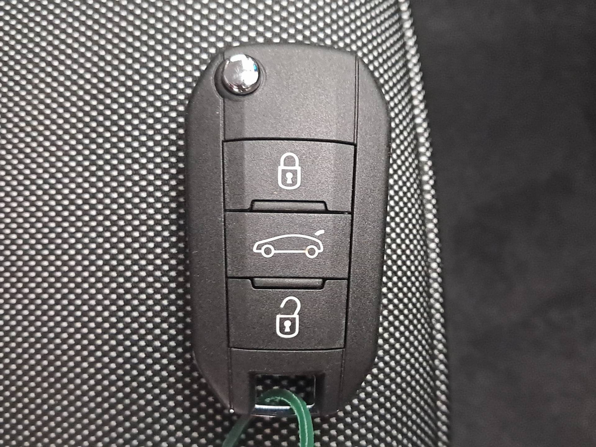 FIAT 600 600 1.2 hybrid Icon 145cv auto usata in pronta consegna - Brandini