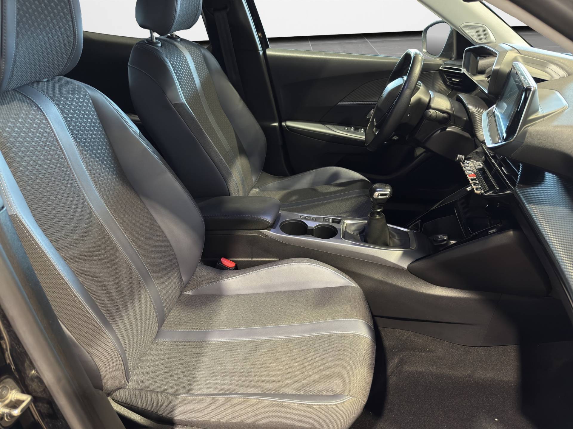 Auto Venduta - PEUGEOT 2008 2008 1.2 puretech Allure Navi Pack s&s 130cv usata in pronta consegna - Brandini