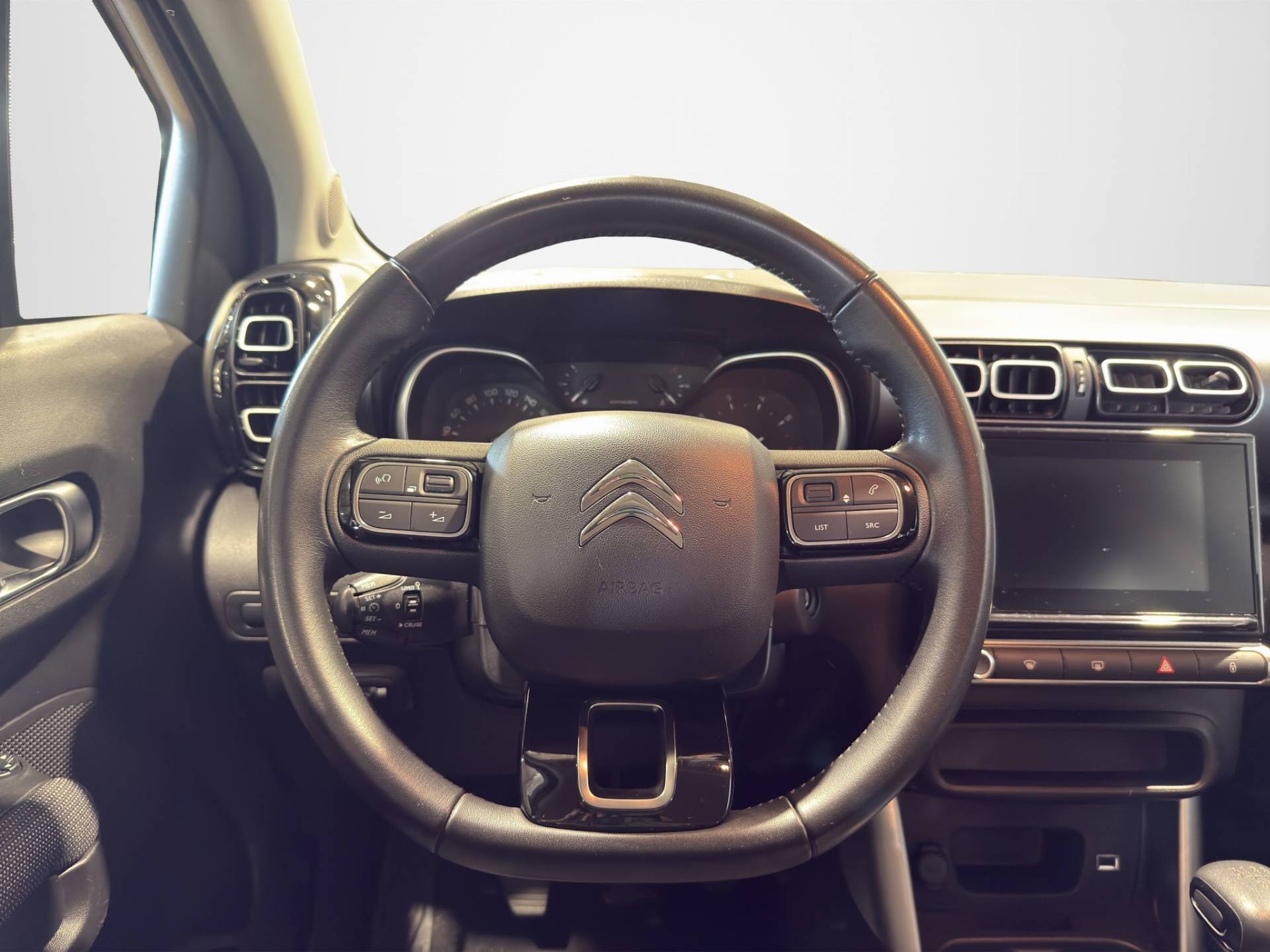 CITROEN C3 Aircross C3 Aircross 1.5 bluehdi Shine s&s 100cv usata in pronta consegna - Brandini
