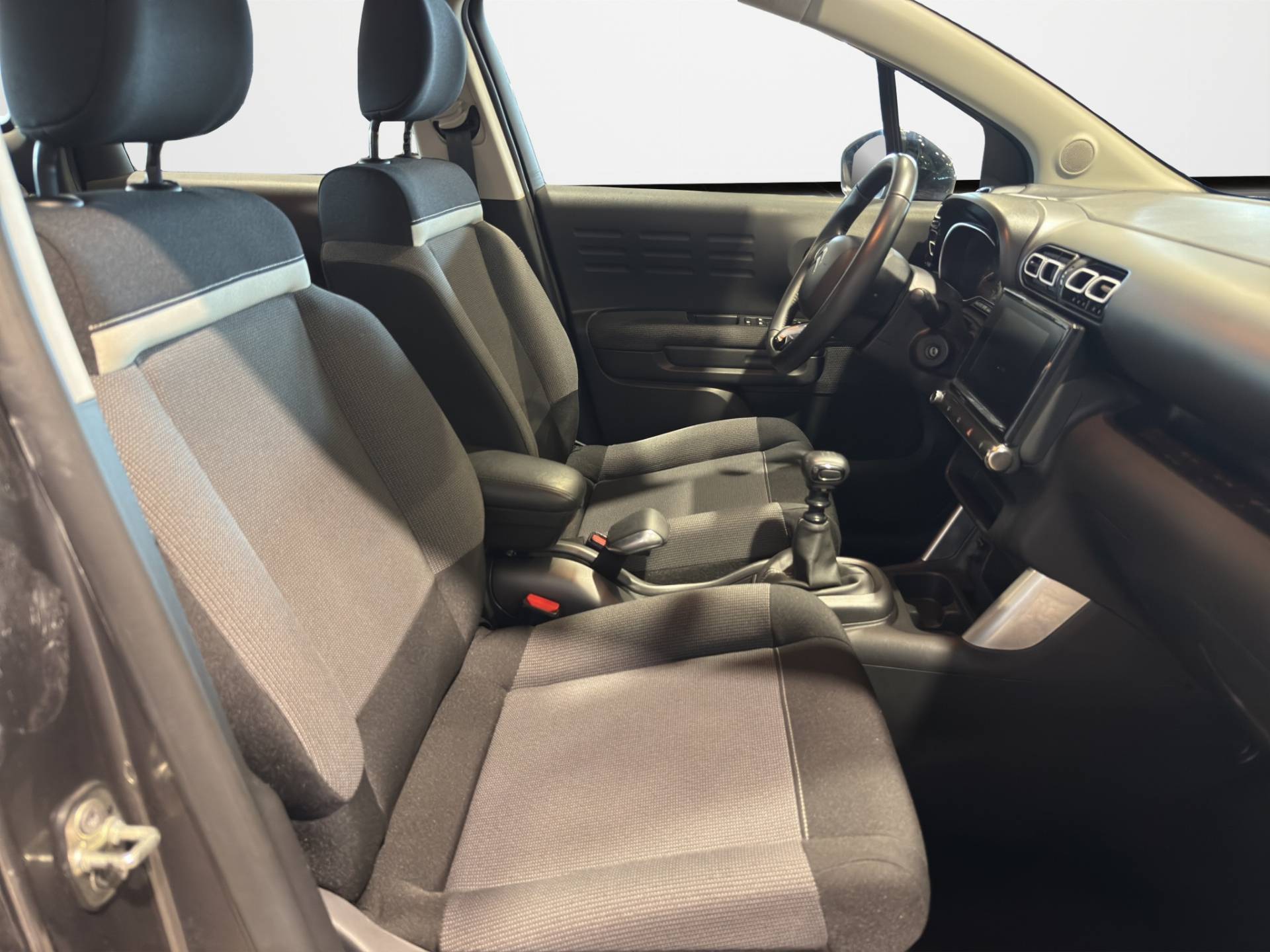 CITROEN C3 Aircross C3 Aircross 1.5 bluehdi Shine s&s 100cv usata in pronta consegna - Brandini