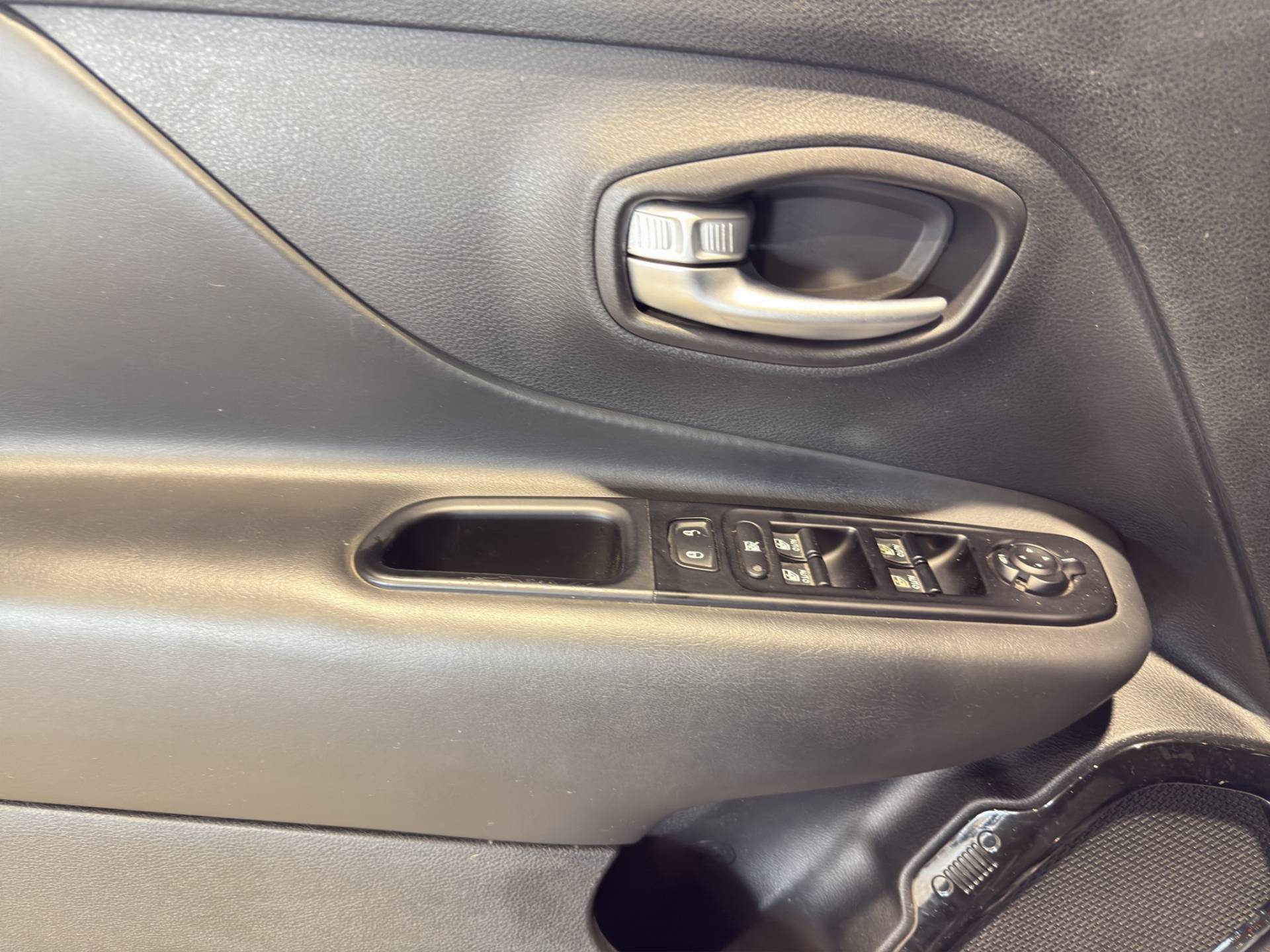 JEEP Renegade Renegade 1.6 mjt Limited 2wd 120cv ddct usata in pronta consegna - Brandini