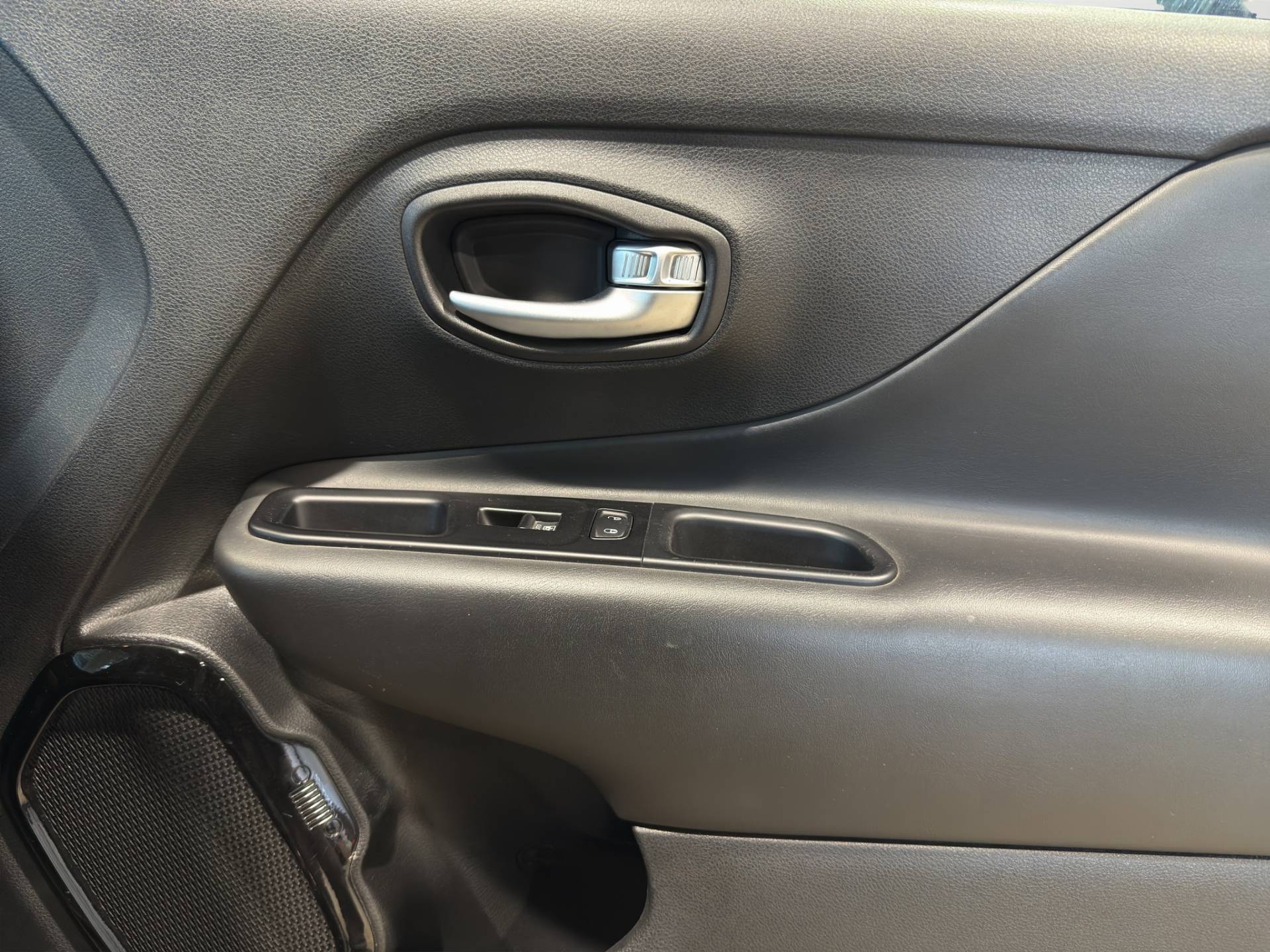 JEEP Renegade Renegade 1.6 mjt Limited 2wd 120cv ddct usata in pronta consegna - Brandini