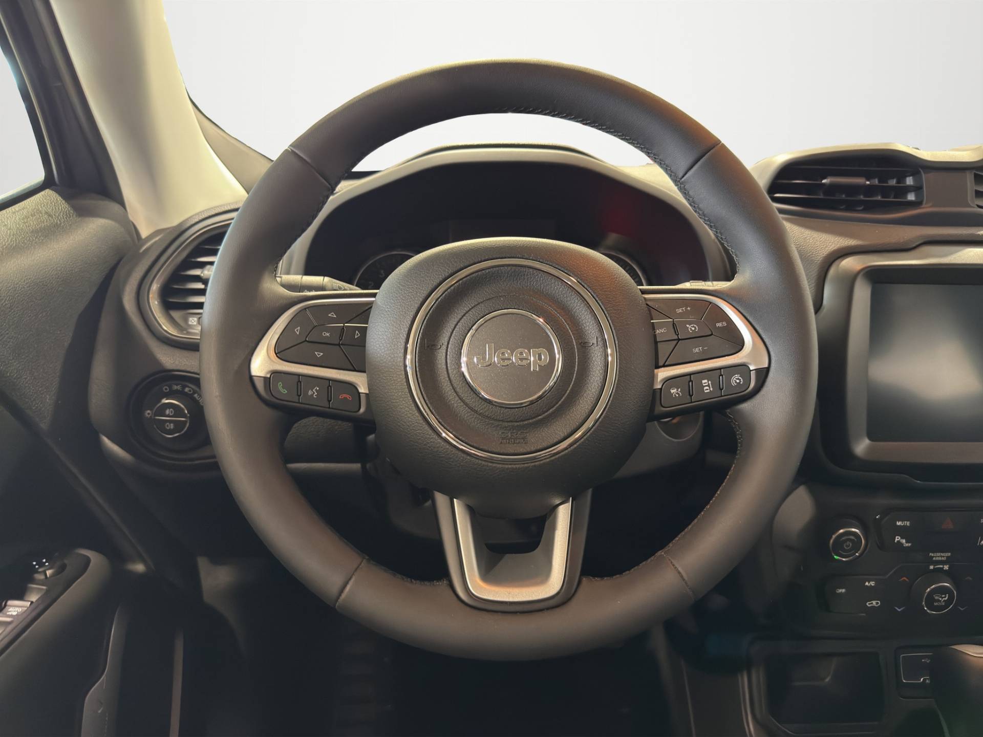 Auto Venduta - JEEP Renegade Renegade 1.5 turbo t4 mhev Limited 2wd 130cv dct usata in pronta consegna - Brandini
