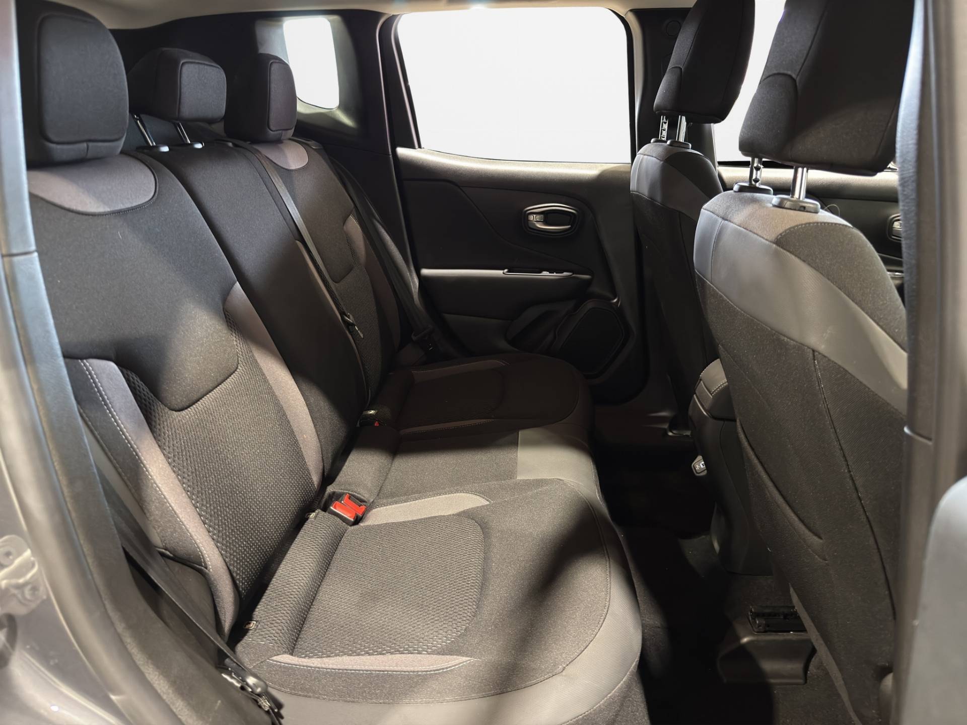 Auto Venduta - JEEP Renegade Renegade 1.5 turbo t4 mhev Limited 2wd 130cv dct usata in pronta consegna - Brandini