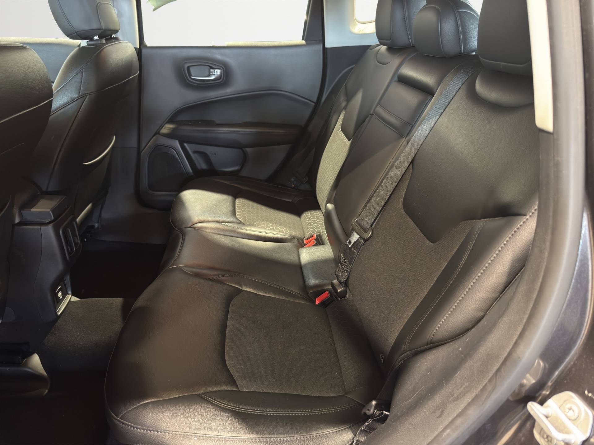 JEEP Compass Compass 2.0 mjt Night Eagle 4wd 140cv auto usata in pronta consegna - Brandini