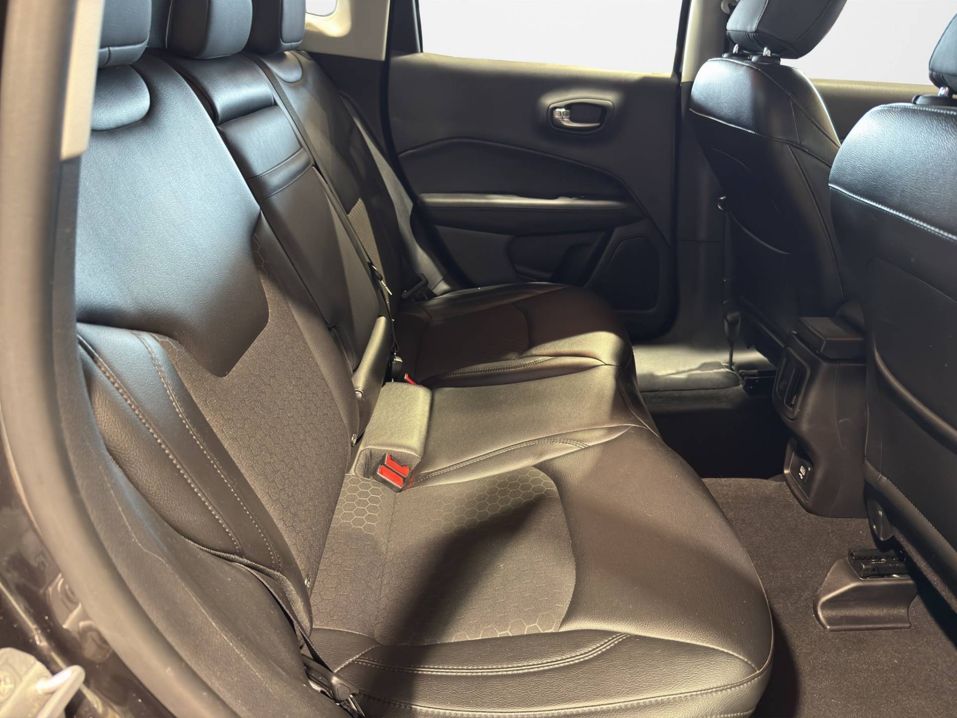 JEEP Compass Compass 2.0 mjt Night Eagle 4wd 140cv auto usata in pronta consegna - Brandini