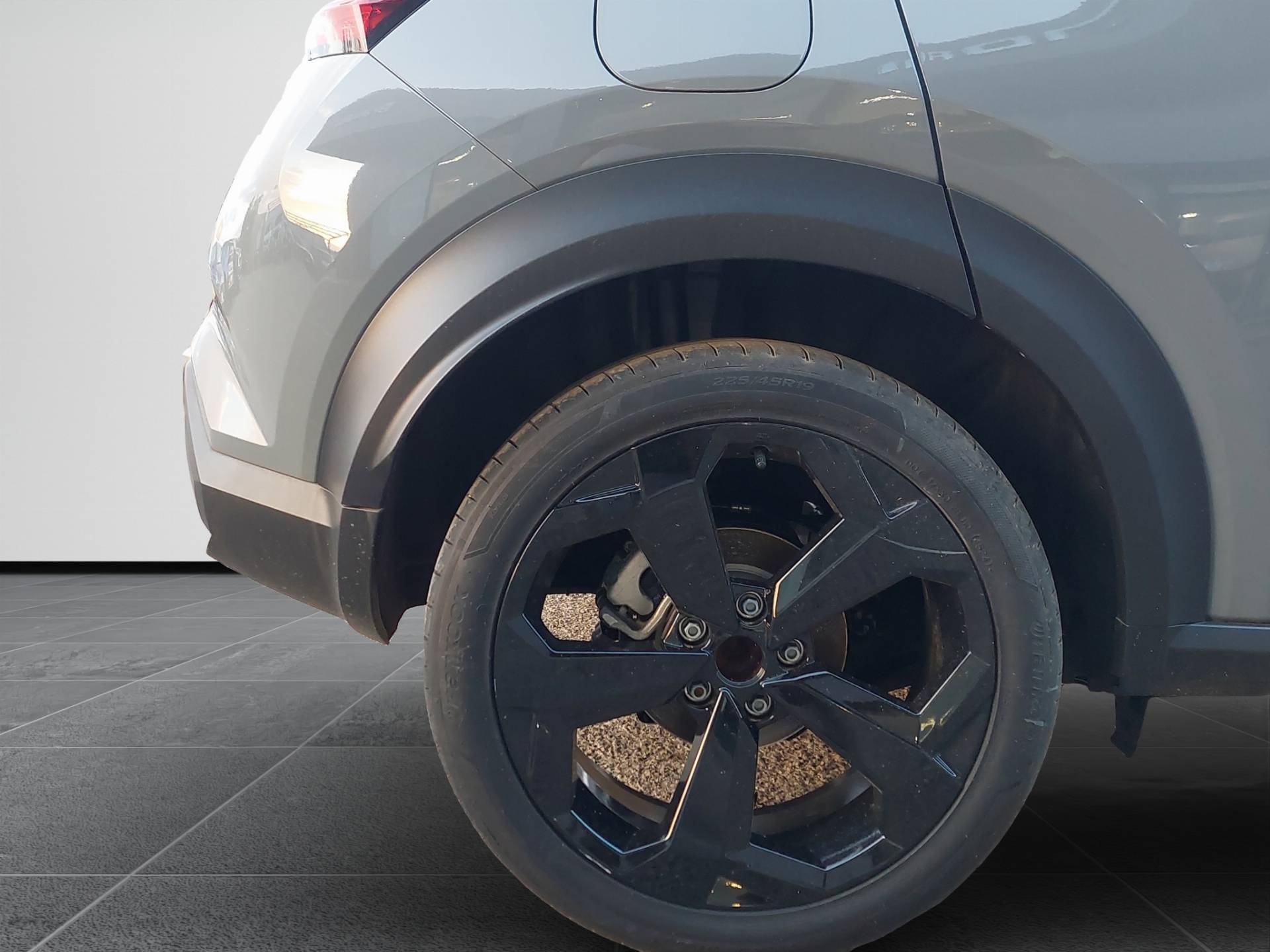 NISSAN Juke Juke 1.0 dig-t Tekna 114cv usata in pronta consegna - Brandini