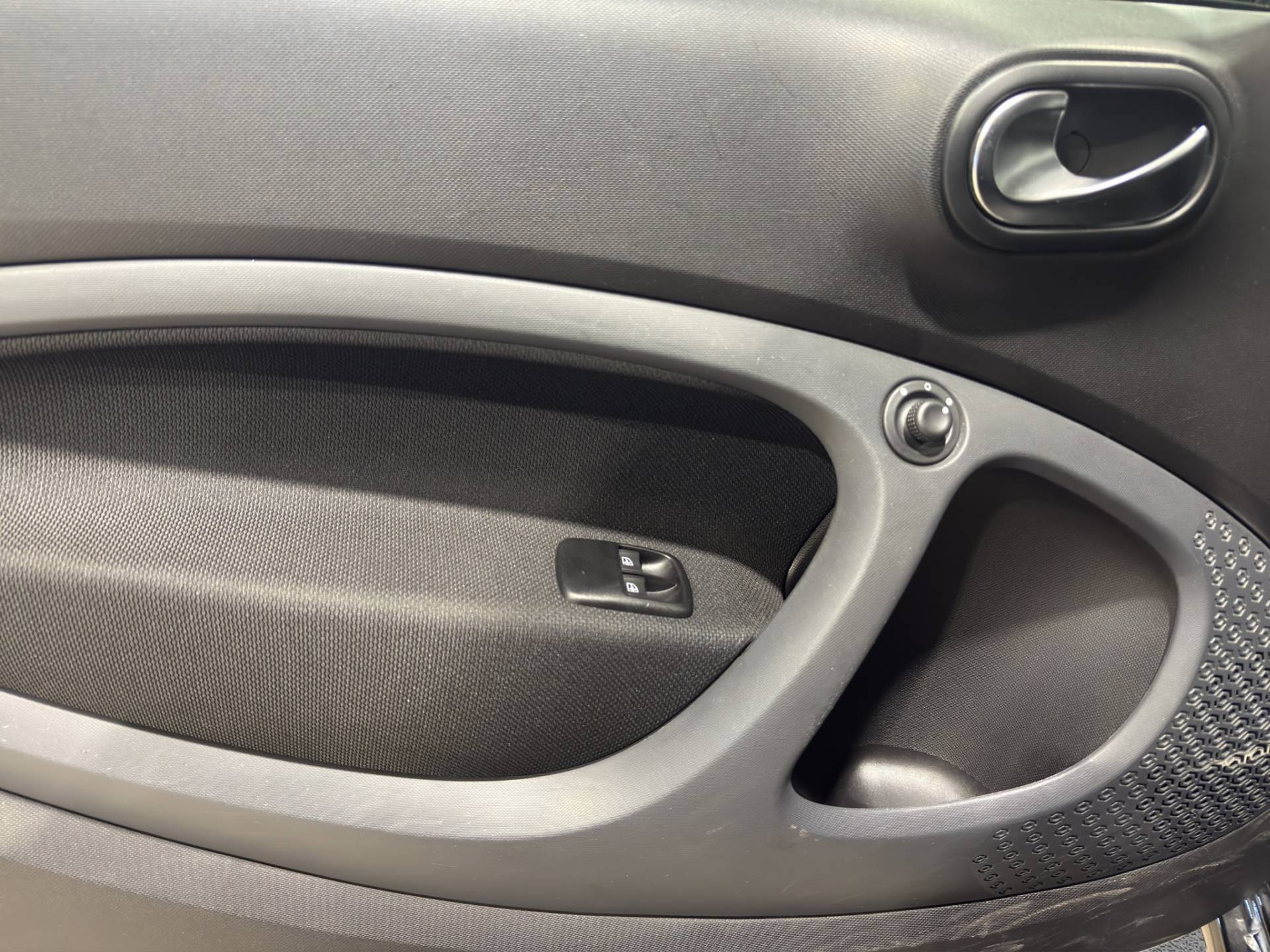 Auto Venduta - SMART Fortwo Fortwo 1.0 Superpassion 71cv twinamic usata in pronta consegna - Brandini