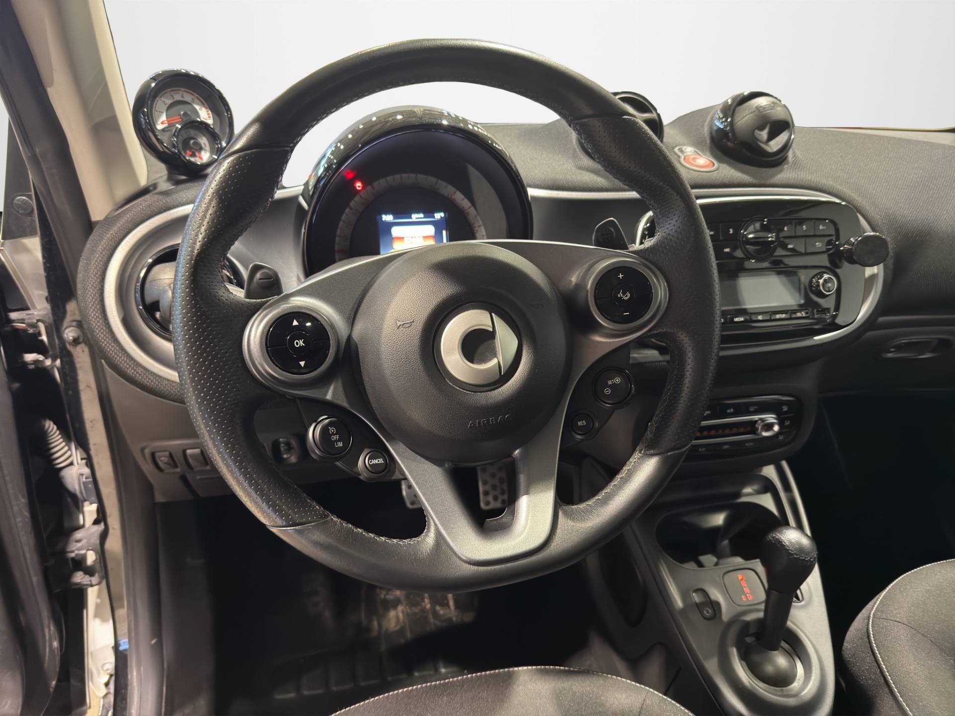 Auto Venduta - SMART Fortwo Fortwo 1.0 Superpassion 71cv twinamic usata in pronta consegna - Brandini