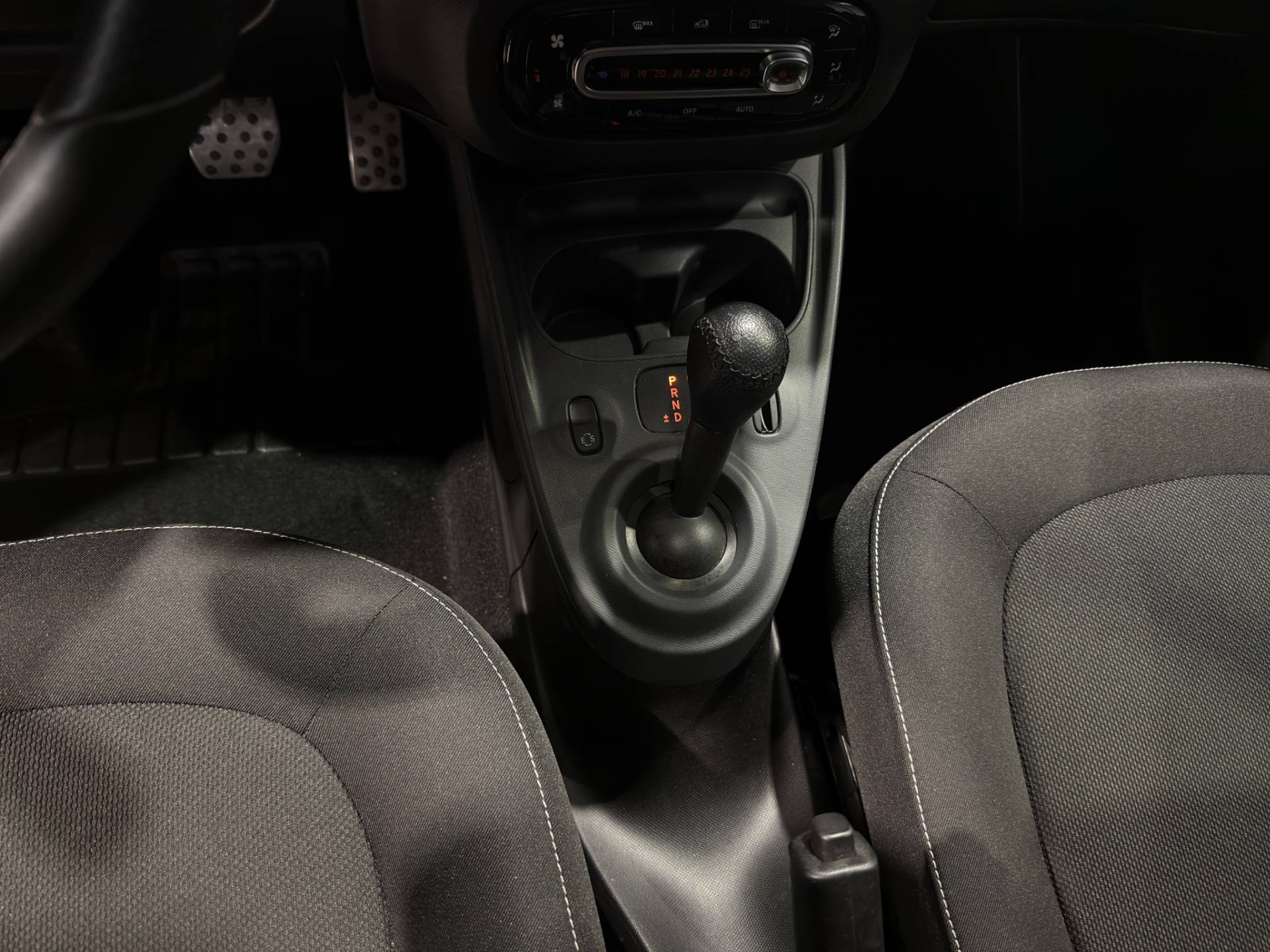 Auto Venduta - SMART Fortwo Fortwo 1.0 Superpassion 71cv twinamic usata in pronta consegna - Brandini