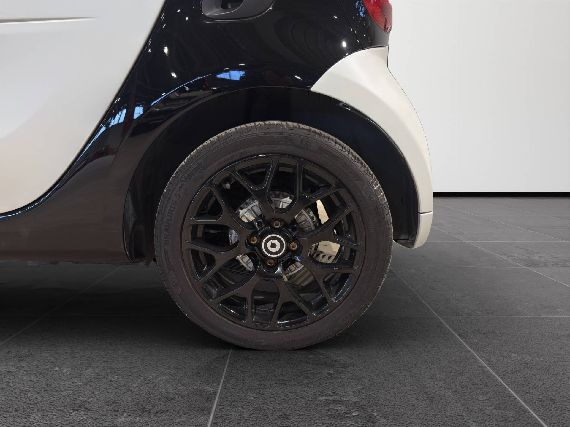 Auto Venduta - SMART Fortwo Fortwo 1.0 Superpassion 71cv twinamic usata in pronta consegna - Brandini