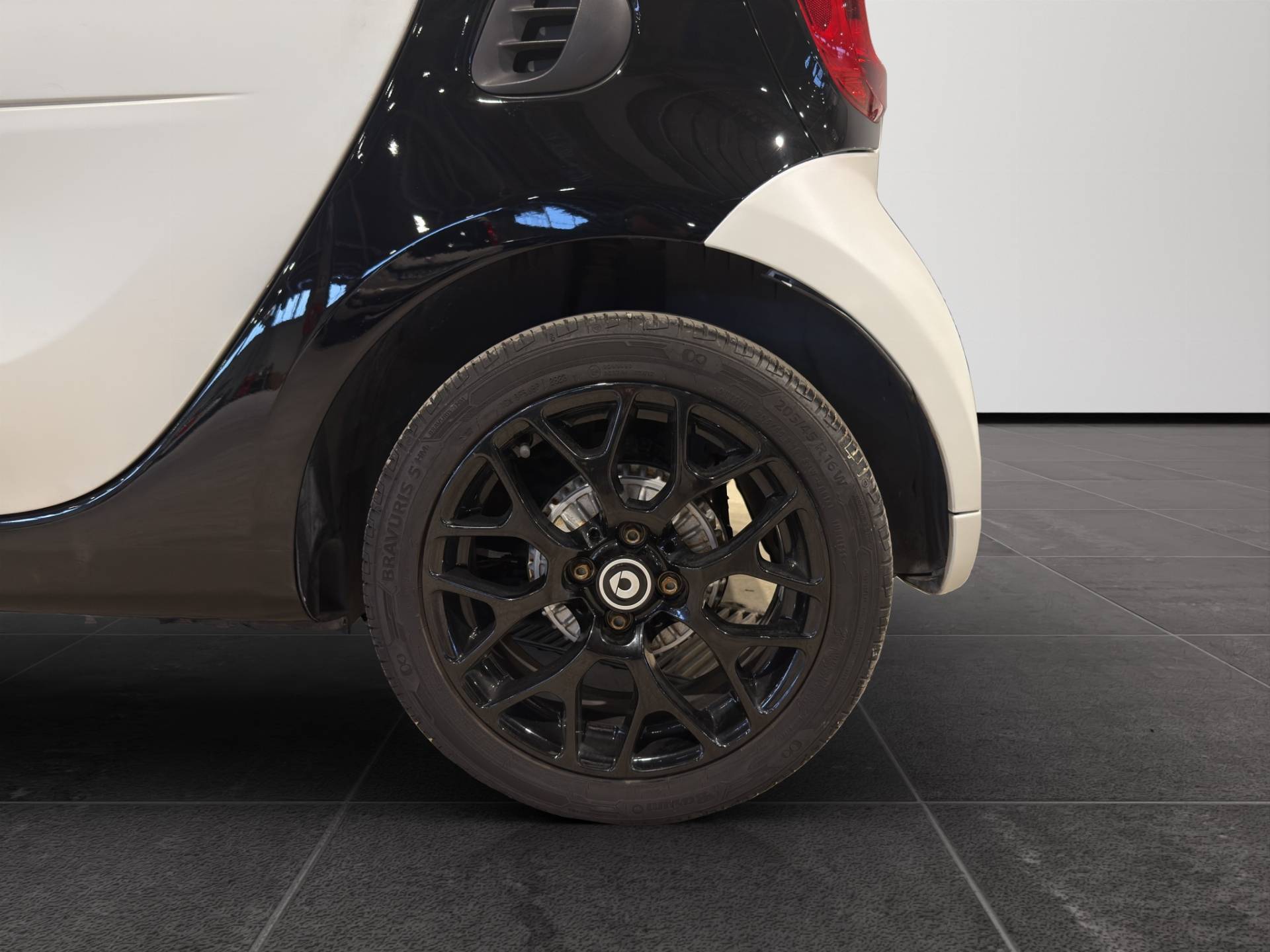 Auto Venduta - SMART Fortwo Fortwo 1.0 Superpassion 71cv twinamic usata in pronta consegna - Brandini