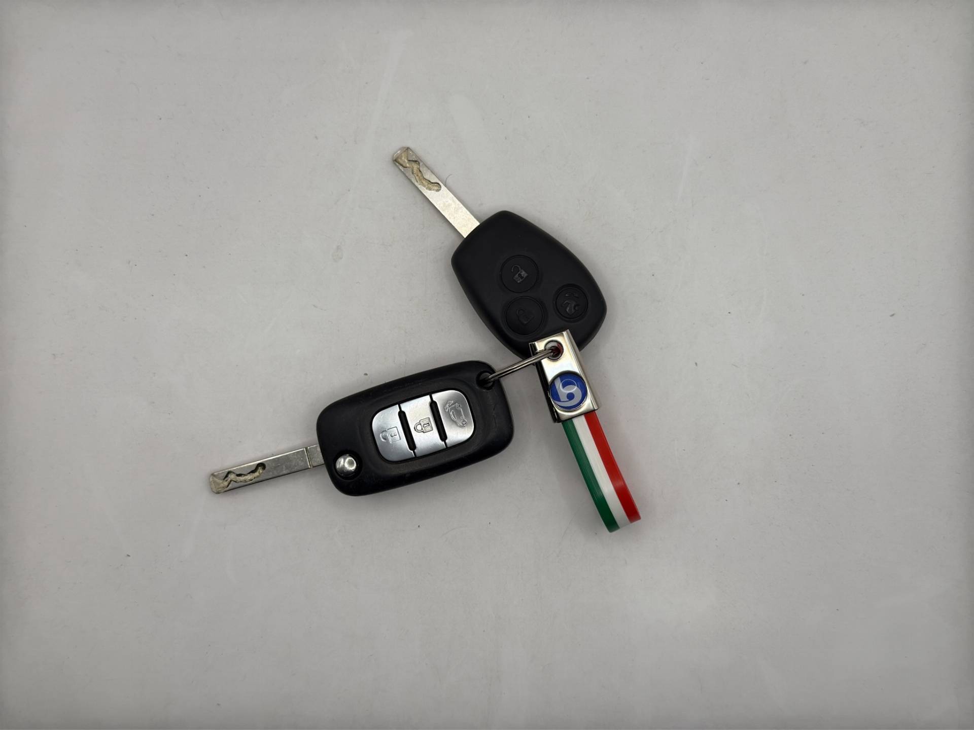 Auto Venduta - SMART Fortwo Fortwo 1.0 Superpassion 71cv twinamic usata in pronta consegna - Brandini