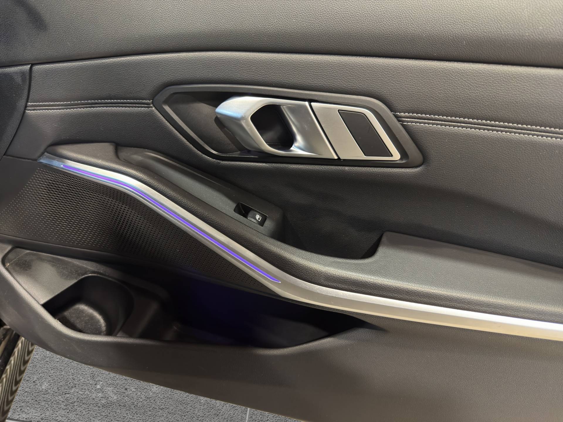 BMW Serie 3 Touring 318i Touring Sport auto usata in pronta consegna - Brandini