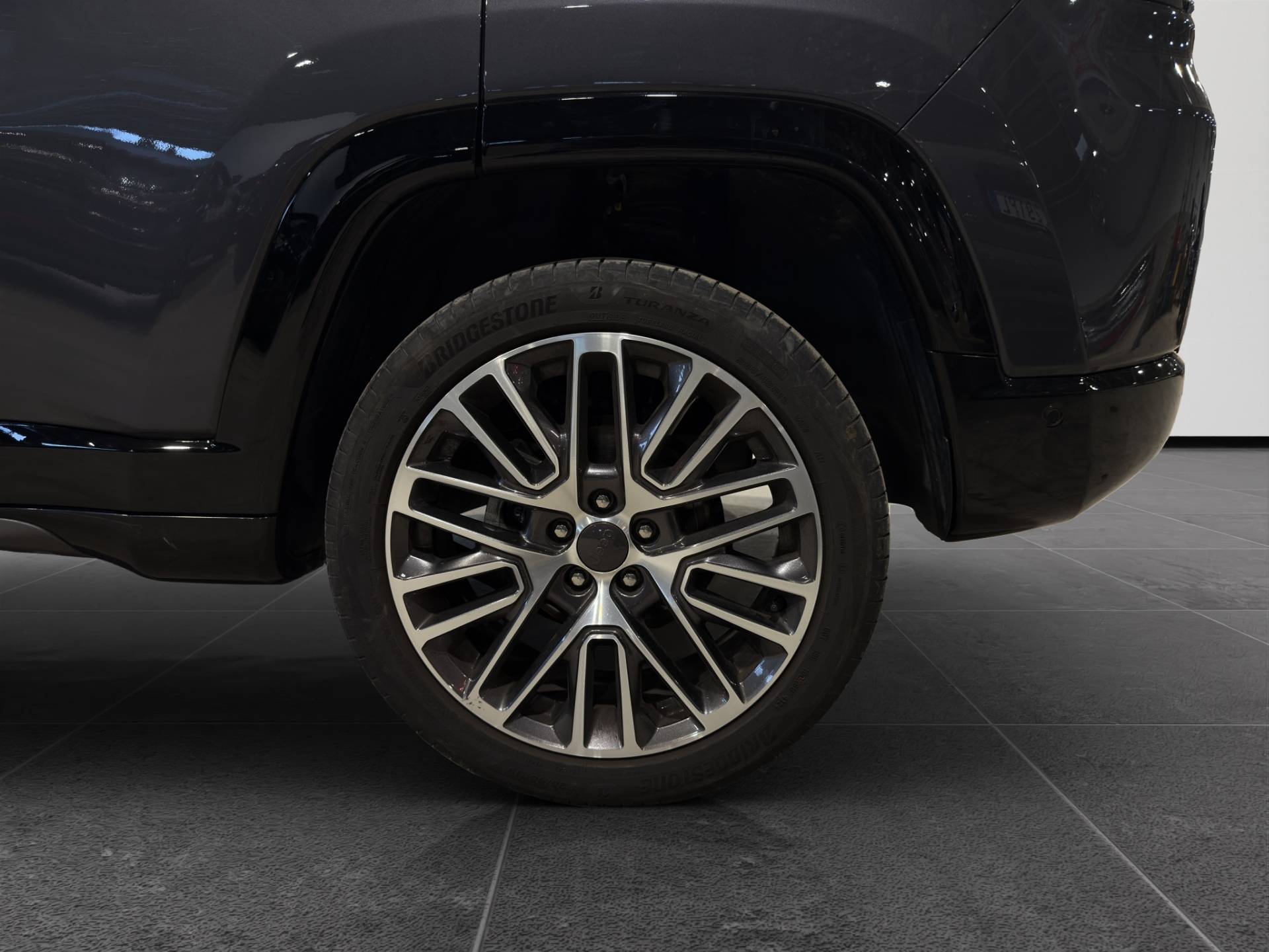 JEEP Compass Compass 1.5 turbo t4 mhev Summit 2wd 130cv dct usata in pronta consegna - Brandini
