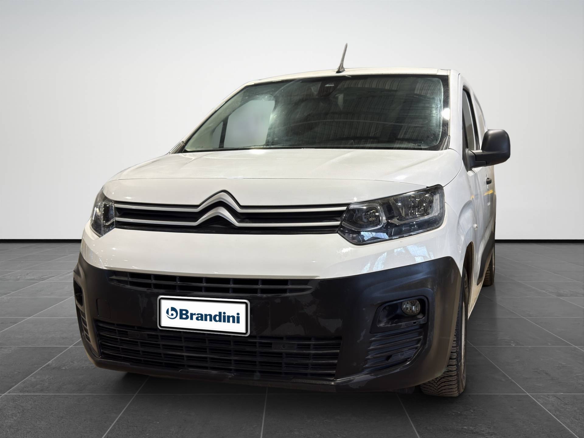 Auto Venduta - CITROEN Berlingo berlingo 1.5 bluehdi 100cv S&S XL Club 3p.ti usata in pronta consegna - Brandini