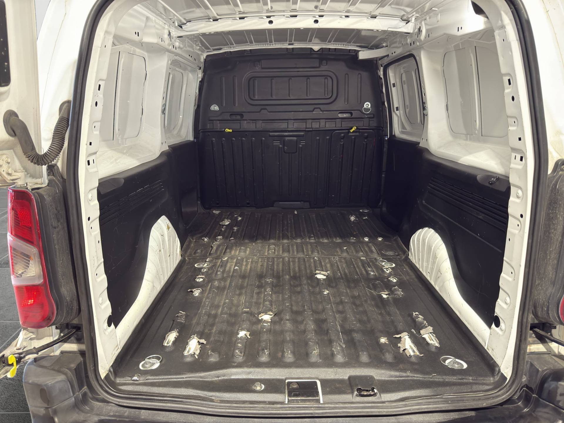 Auto Venduta - CITROEN Berlingo berlingo 1.5 bluehdi 100cv S&S XL Club 3p.ti usata in pronta consegna - Brandini