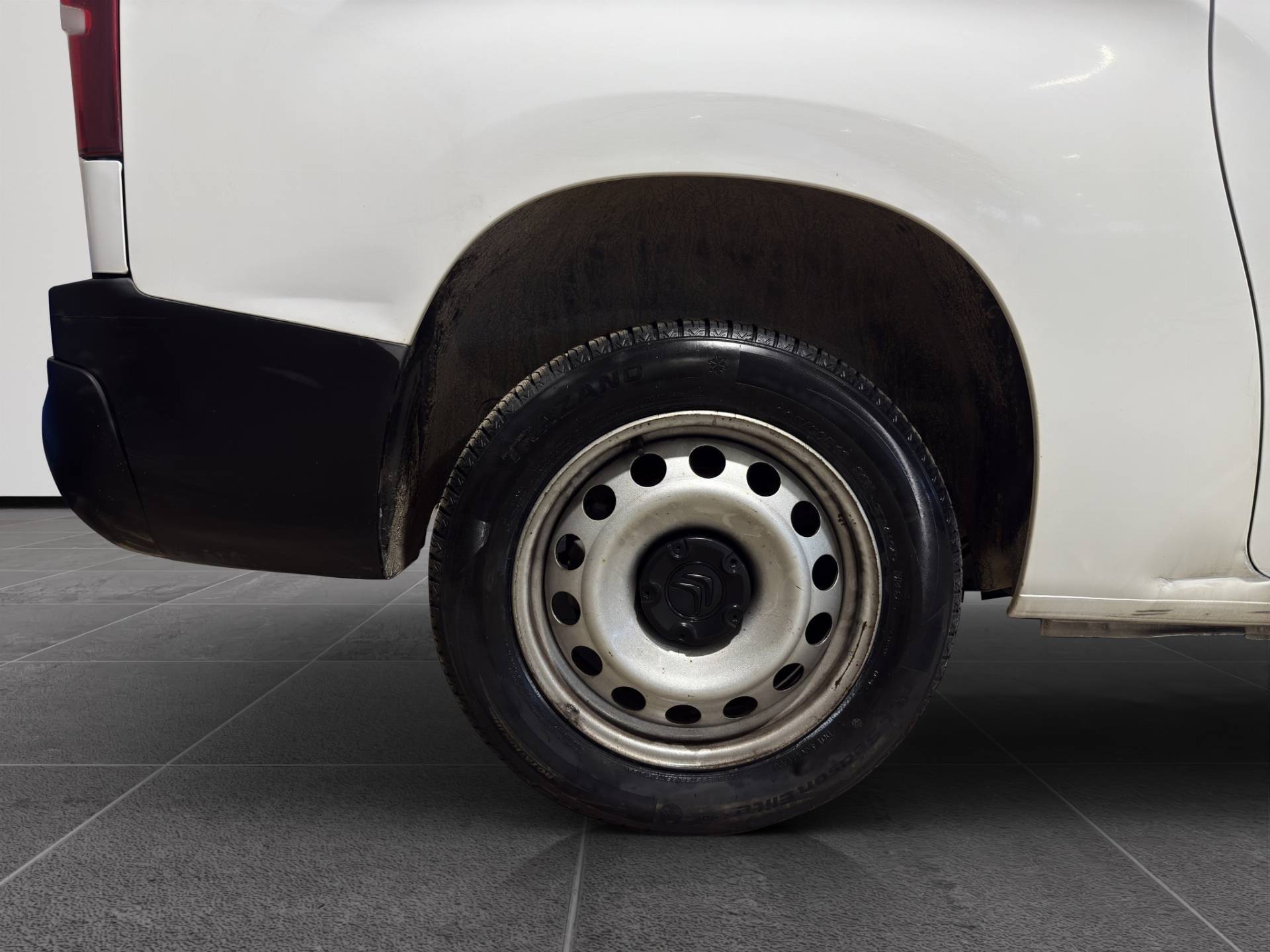 Auto Venduta - CITROEN Berlingo berlingo 1.5 bluehdi 100cv S&S XL Club 3p.ti usata in pronta consegna - Brandini