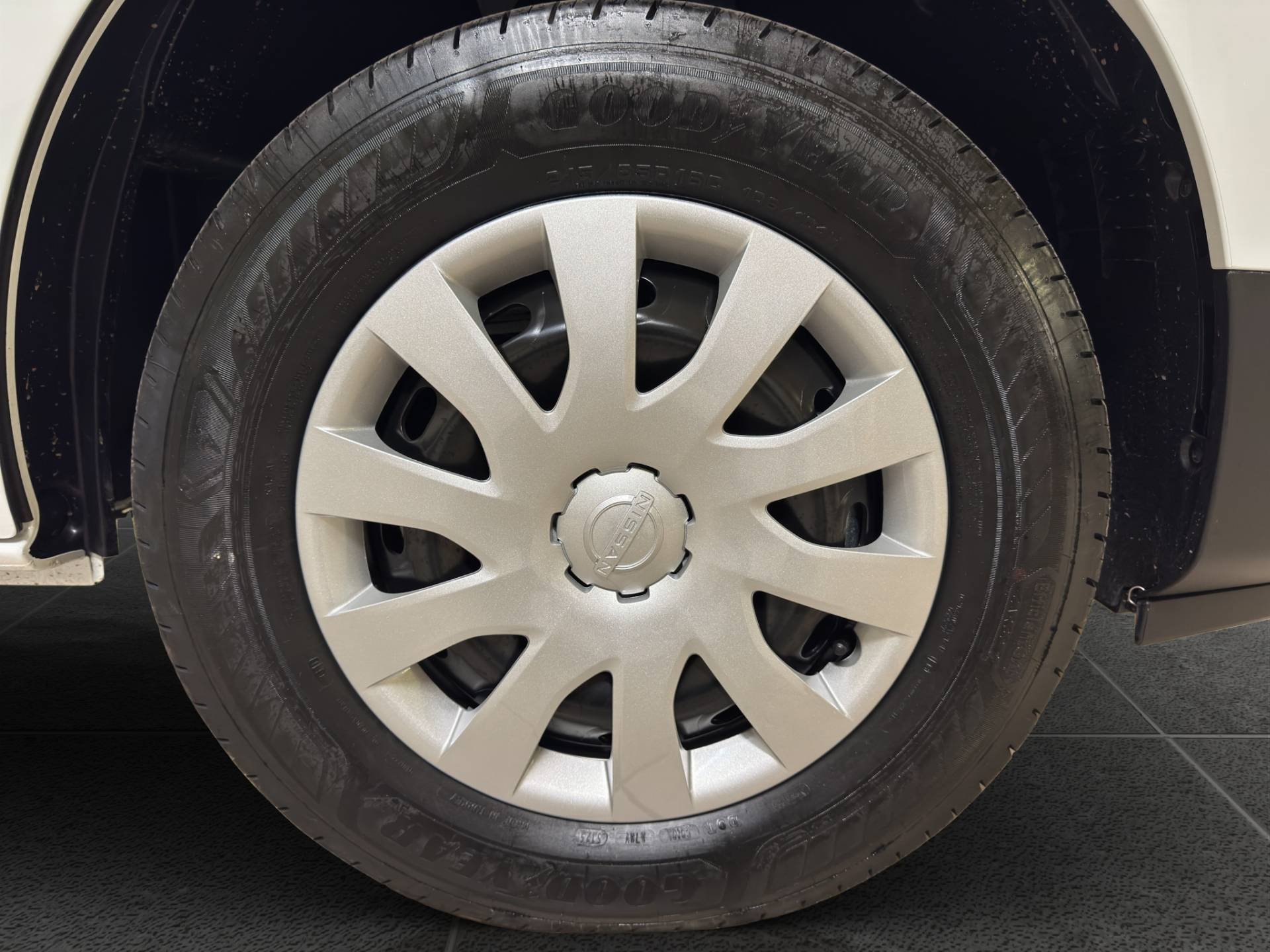 NISSAN Primastar PRIMASTAR EURO6 EBIS Primastar Bus l2h 127q 150 CV MT AB usata in pronta consegna - Brandini