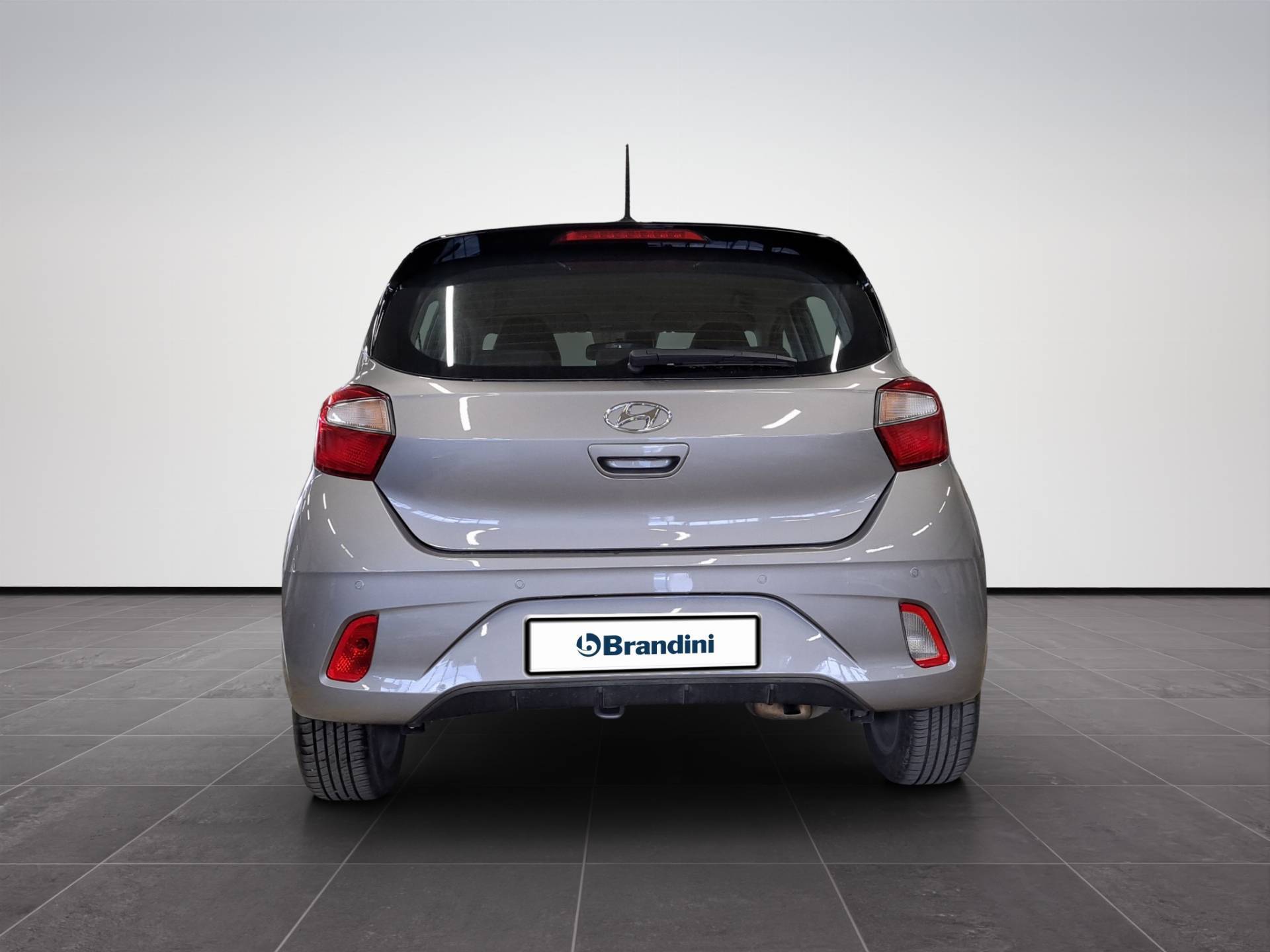 Auto Venduta - HYUNDAI I10 i10 1.0 mpi Tech usata in pronta consegna - Brandini
