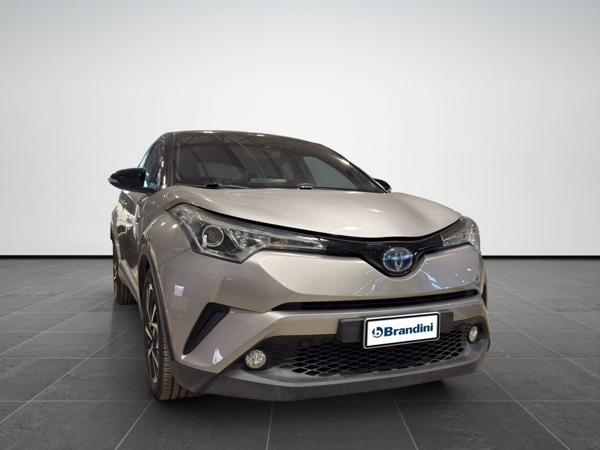 Auto Venduta - TOYOTA C-HR C-HR 1.8h Style 2wd e-cvt my19 usata in pronta consegna - Brandini