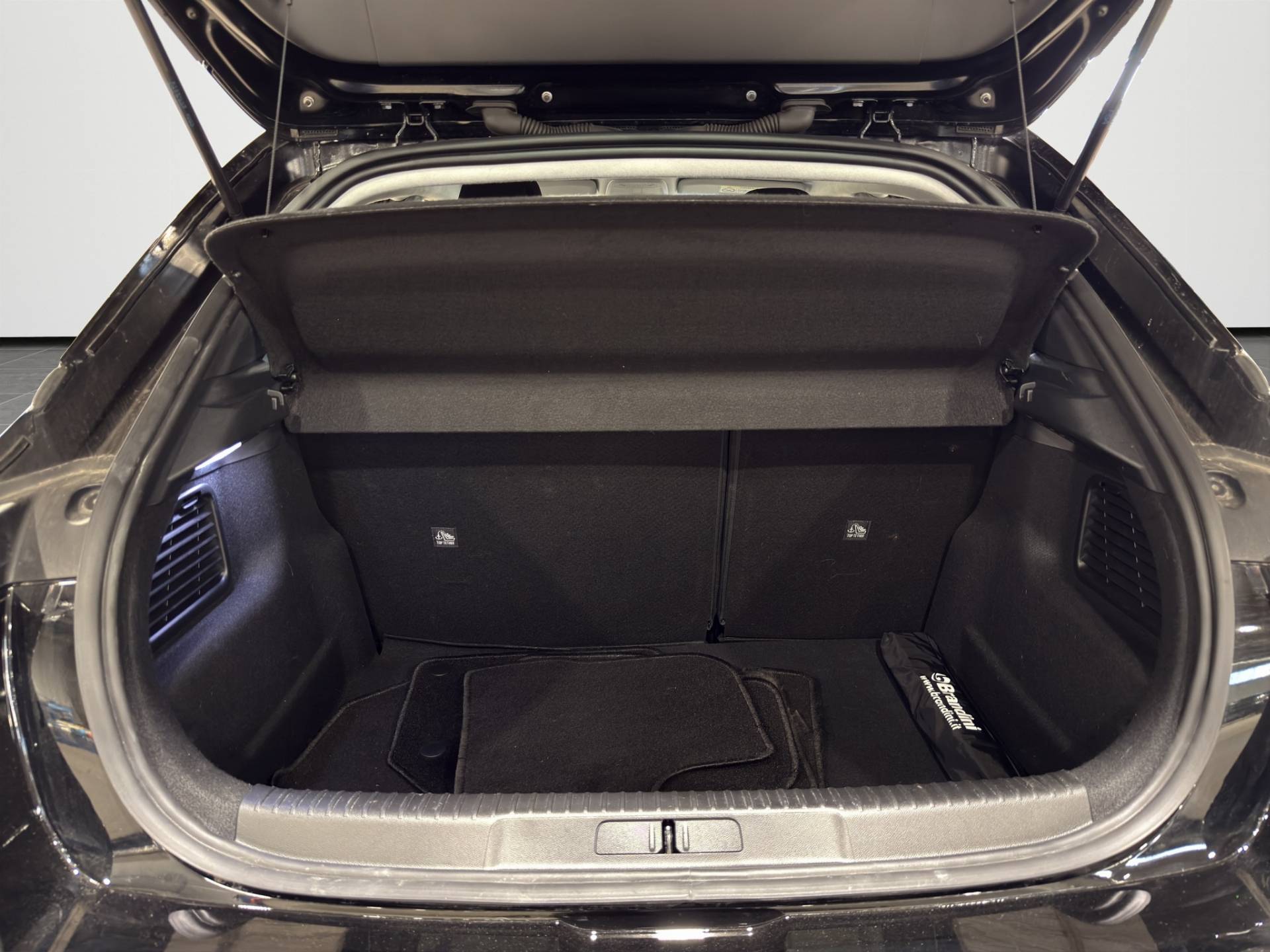 OPEL Mokka Mokka 1.2 t Elegance s&s 100cv usata in pronta consegna - Brandini