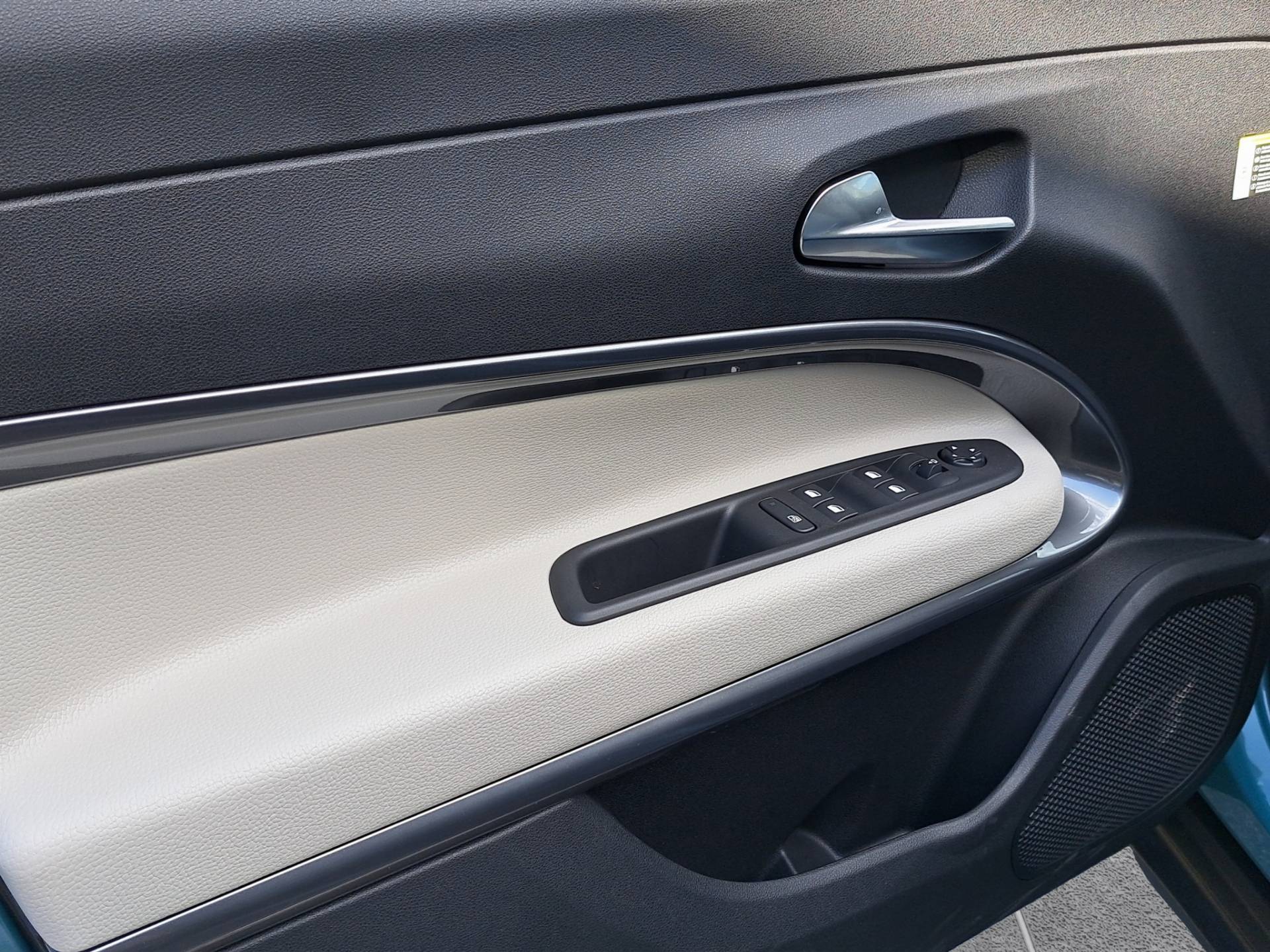 FIAT 600 600 1.2 hybrid La Prima II 110cv auto usata in pronta consegna - Brandini