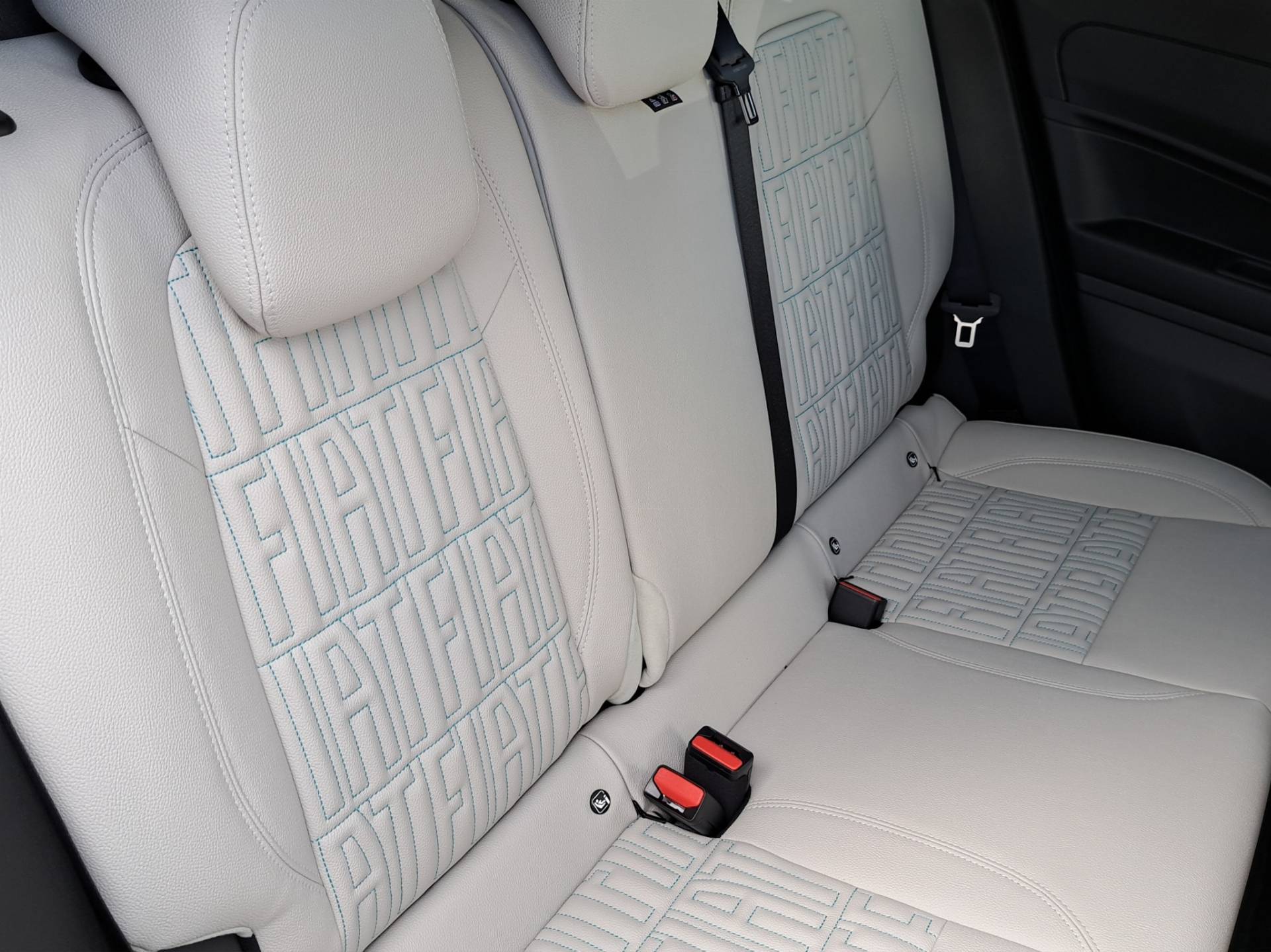 FIAT 600 600 1.2 hybrid La Prima II 110cv auto usata in pronta consegna - Brandini