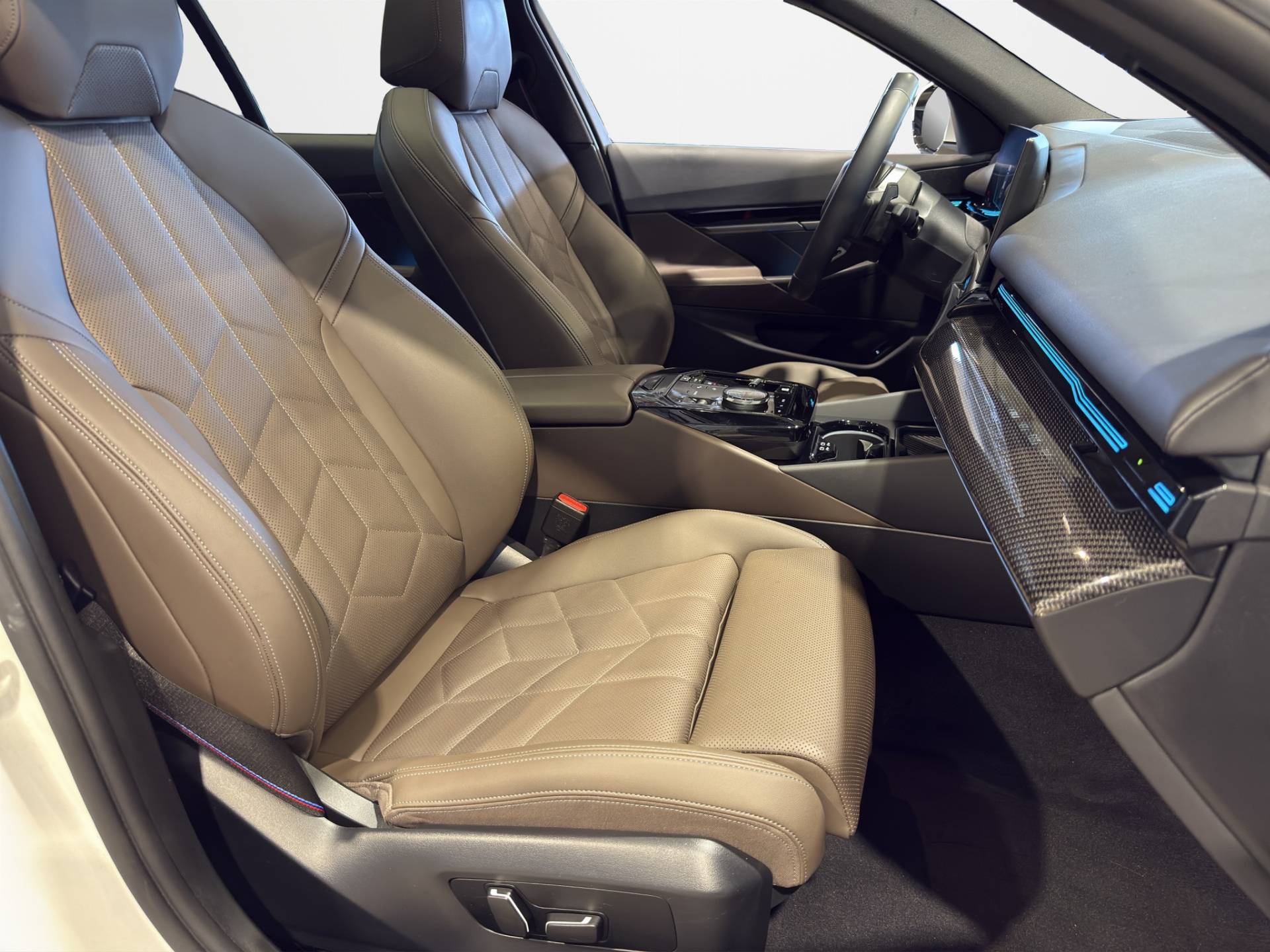 BMW Serie 5 Touring 540d Touring 48V xdrive MSport Pro 183kW auto usata in pronta consegna - Brandini