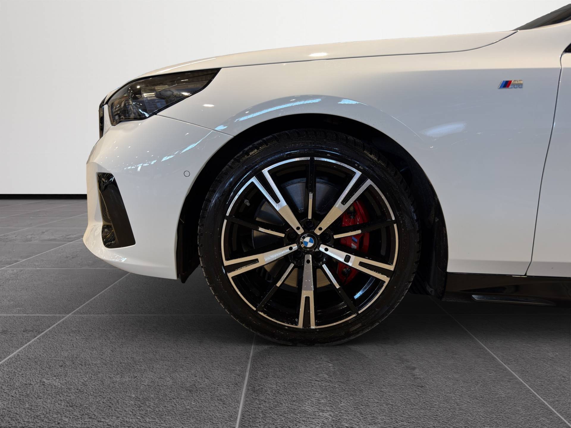 BMW Serie 5 Touring 540d Touring 48V xdrive MSport Pro 183kW auto usata in pronta consegna - Brandini