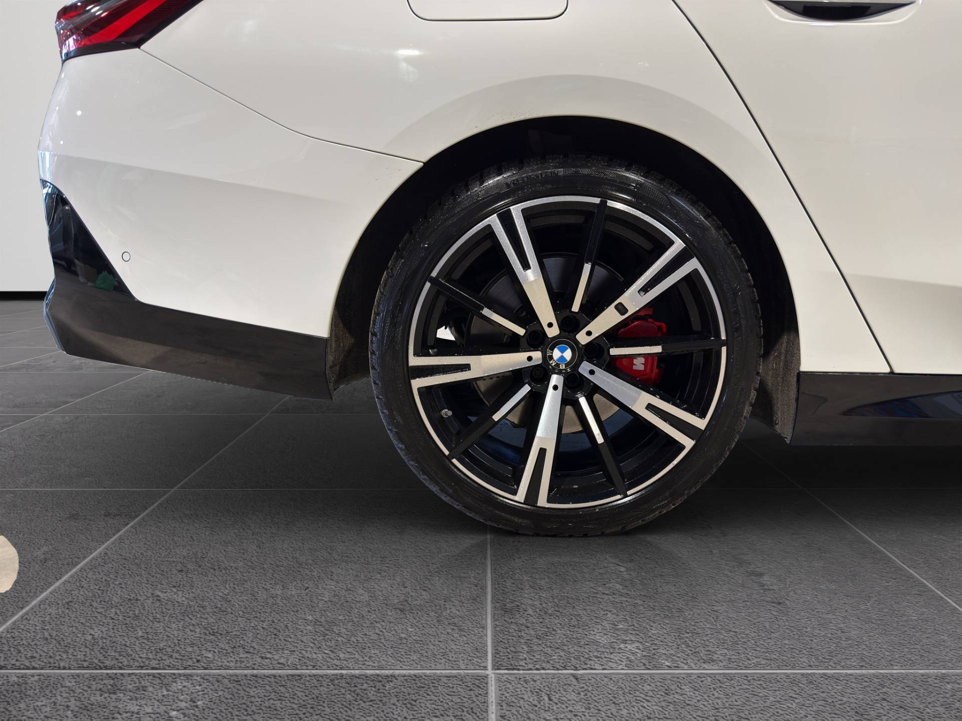 BMW Serie 5 Touring 540d Touring 48V xdrive MSport Pro 183kW auto usata in pronta consegna - Brandini