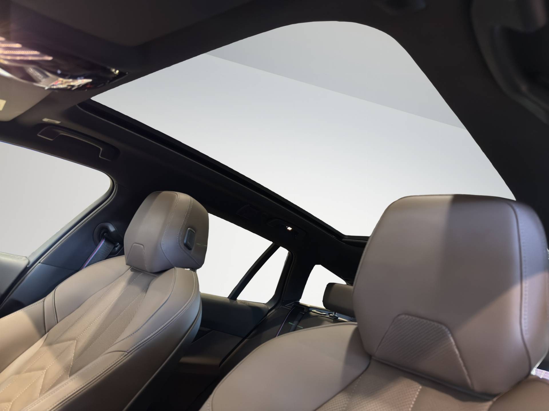 BMW Serie 5 Touring 540d Touring 48V xdrive MSport Pro 183kW auto usata in pronta consegna - Brandini