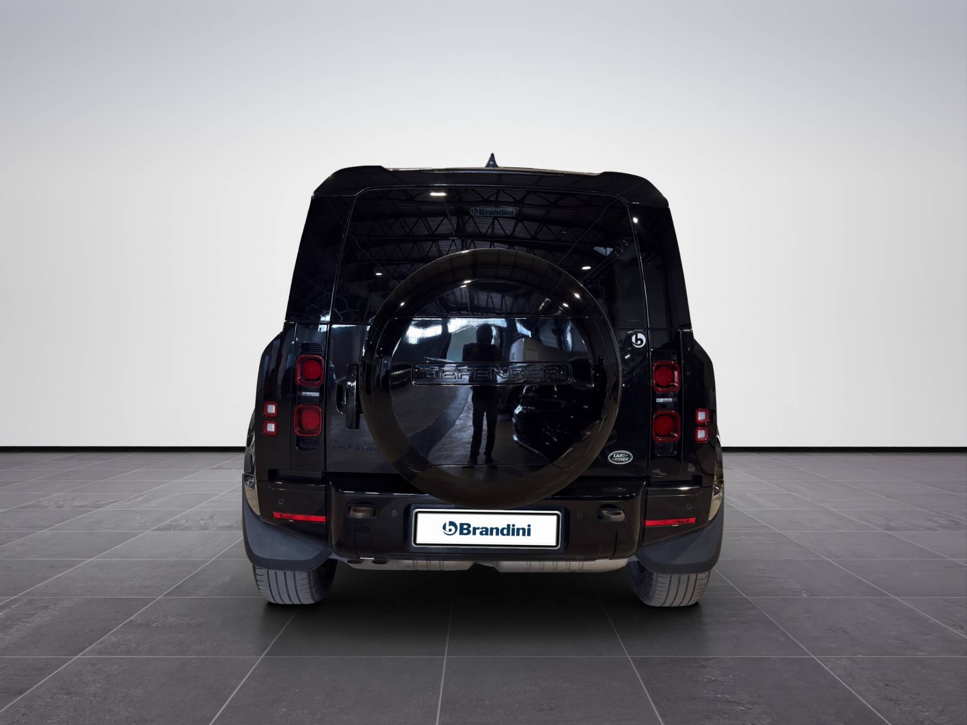 Auto Venduta - LAND ROVER Defender Defender 110 3.0d i6 mhev X-Dynamic SE awd 200cv AUTOCARRO usata in pronta consegna - Brandini