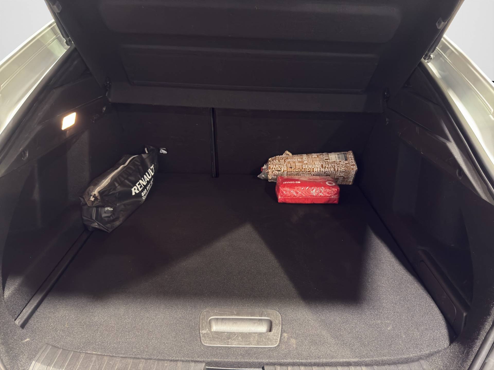 RENAULT Arkana Arkana 1.6 E-Tech full hybrid R.S. Line 145cv usata in pronta consegna - Brandini