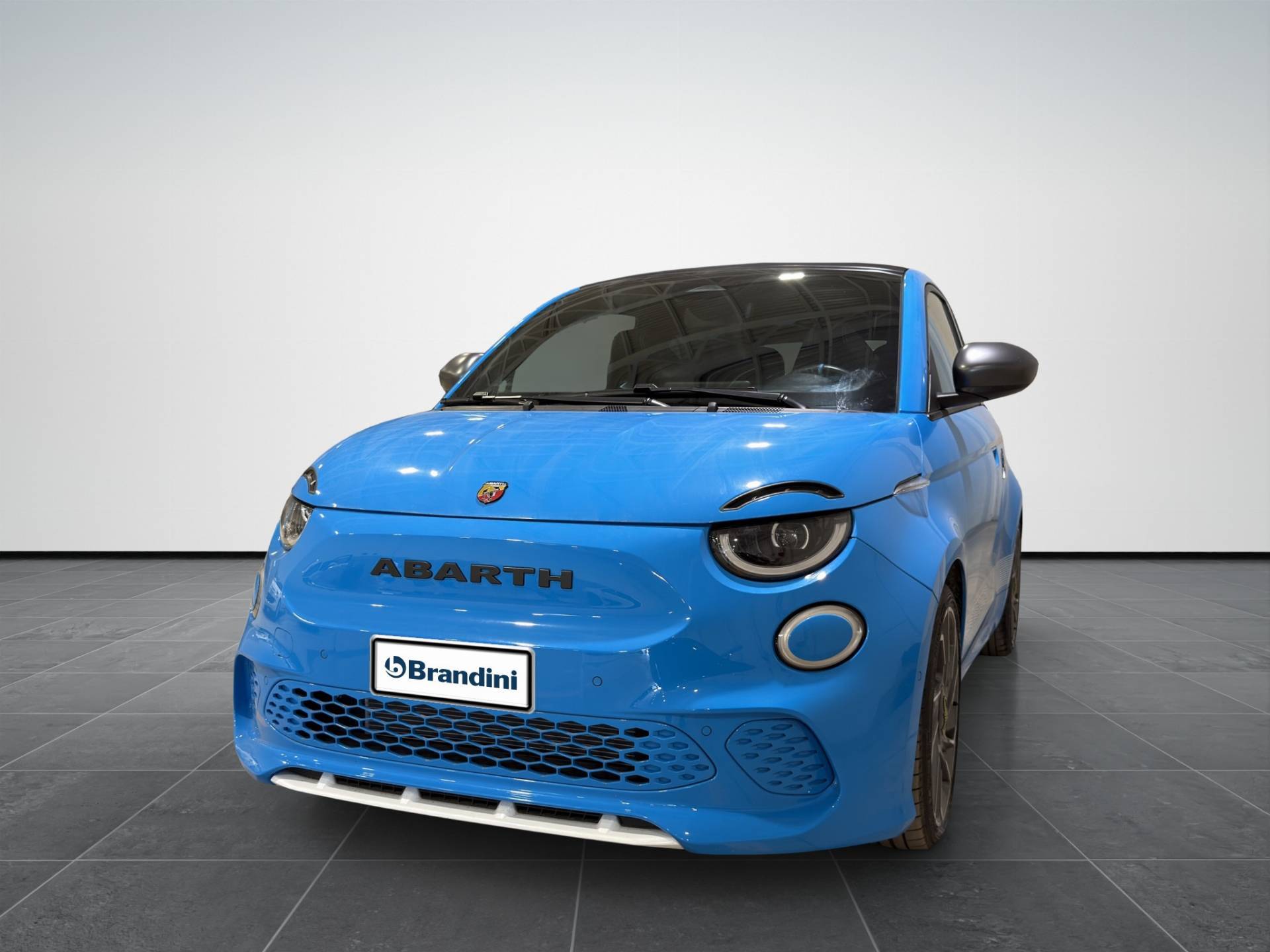 ABARTH 500e 500e Cabrio 42 kWh Scorpionissima usata in pronta consegna - Brandini