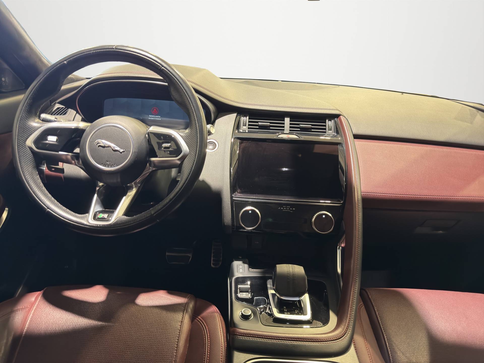 JAGUAR E-Pace E-Pace 2.0 D204 R-Dynamic HSE awd auto usata in pronta consegna - Brandini