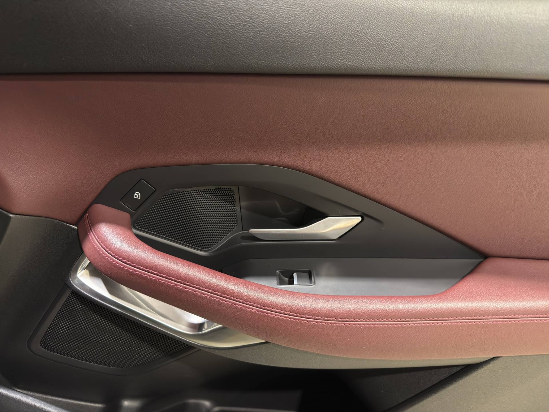 JAGUAR E-Pace E-Pace 2.0 D204 R-Dynamic HSE awd auto usata in pronta consegna - Brandini