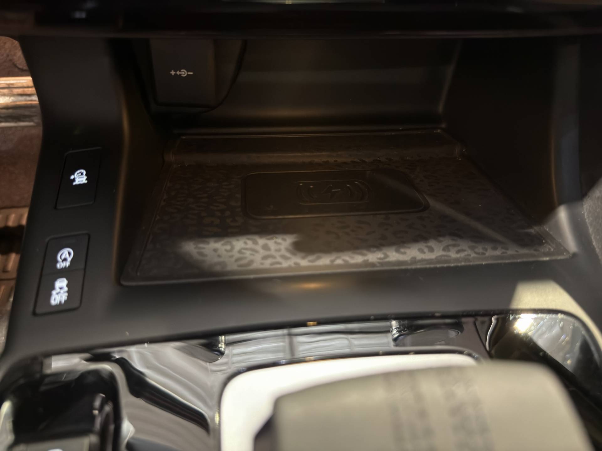 JAGUAR E-Pace E-Pace 2.0 D204 R-Dynamic HSE awd auto usata in pronta consegna - Brandini