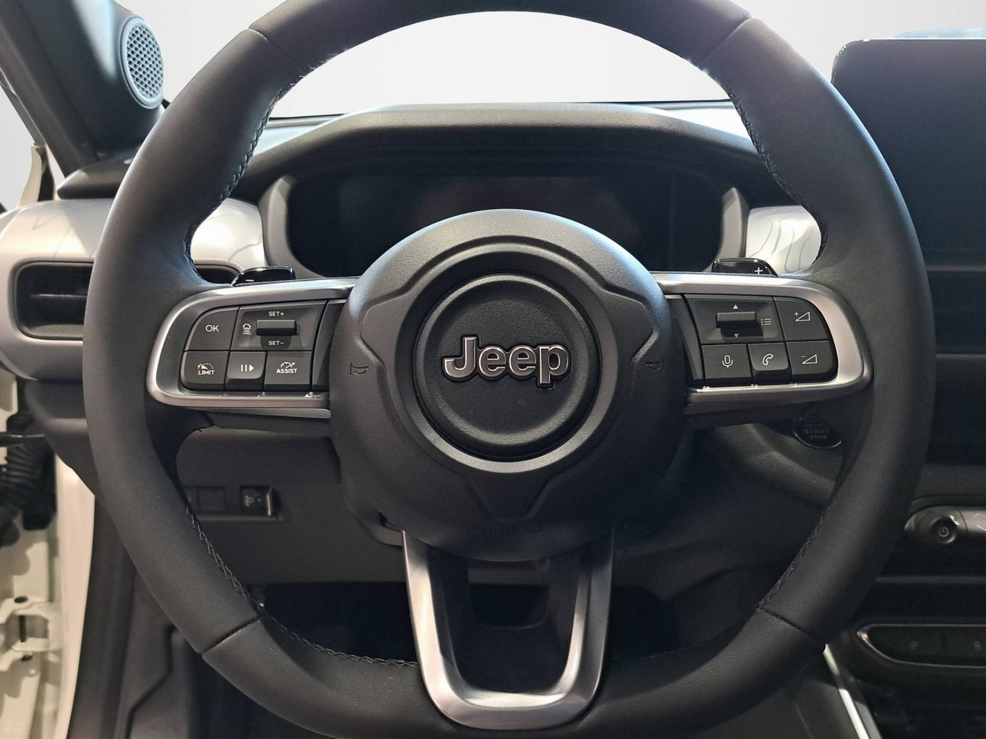 JEEP Avenger Avenger 1.2 turbo e-hybrid The North Face 4xe 136cv edct6 usata in pronta consegna - Brandini