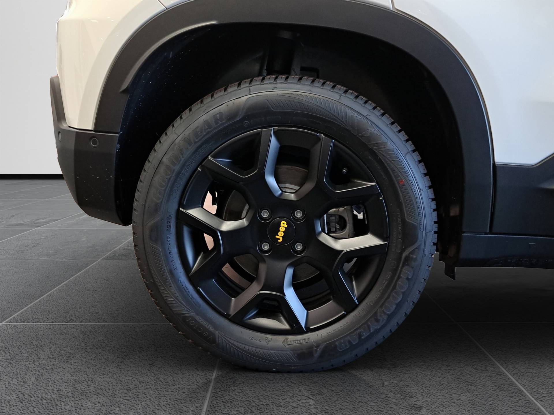 JEEP Avenger Avenger 1.2 turbo e-hybrid The North Face 4xe 136cv edct6 usata in pronta consegna - Brandini